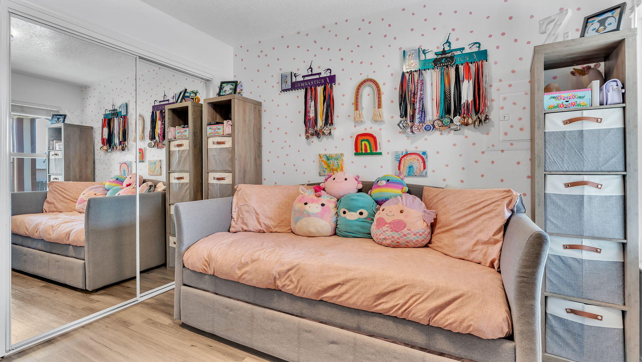 1093 CAMINO DEL REY Drive