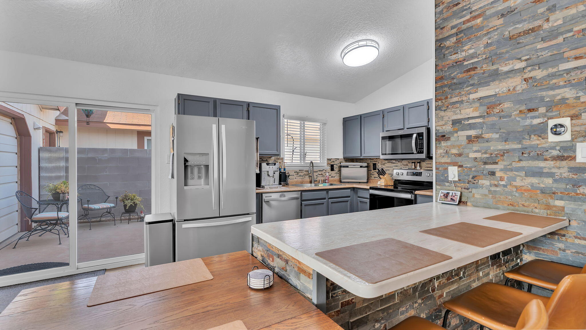 1093 CAMINO DEL REY Drive