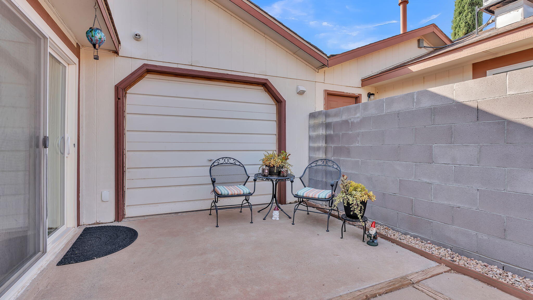 1093 CAMINO DEL REY Drive