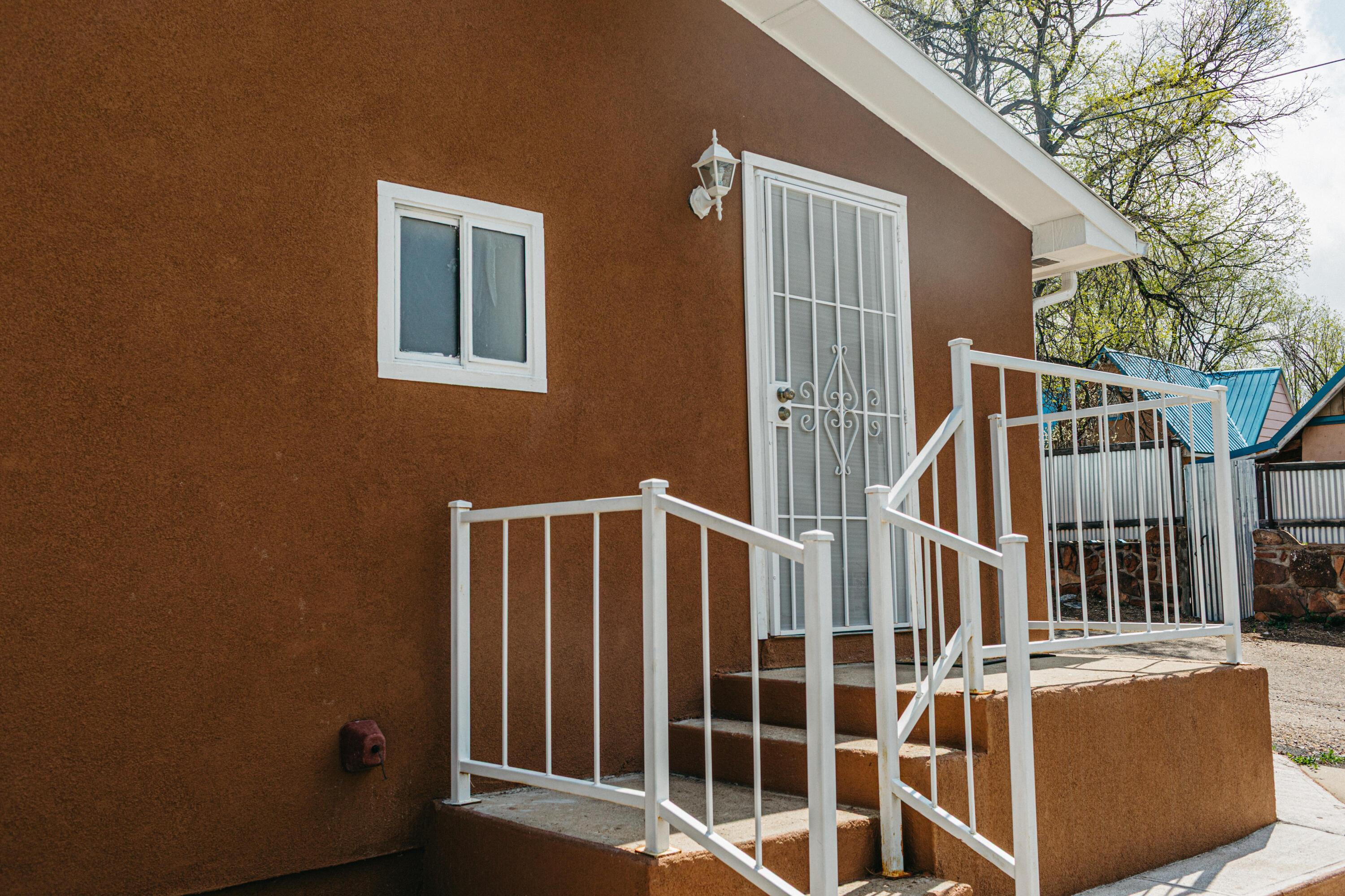 1008 UNION Street
