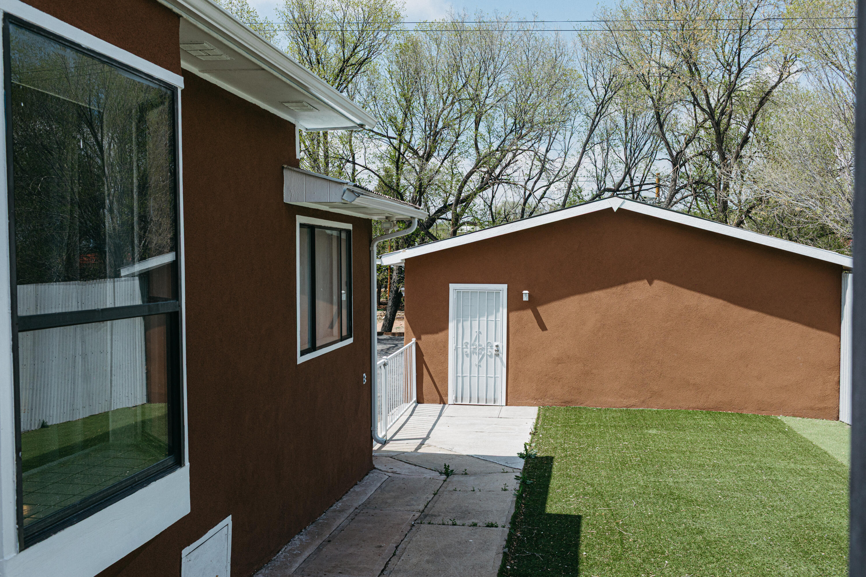 1008 UNION Street