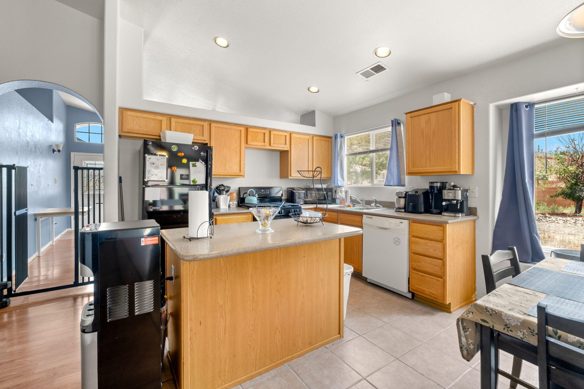 509 SUNNY MEADOWS Drive NE