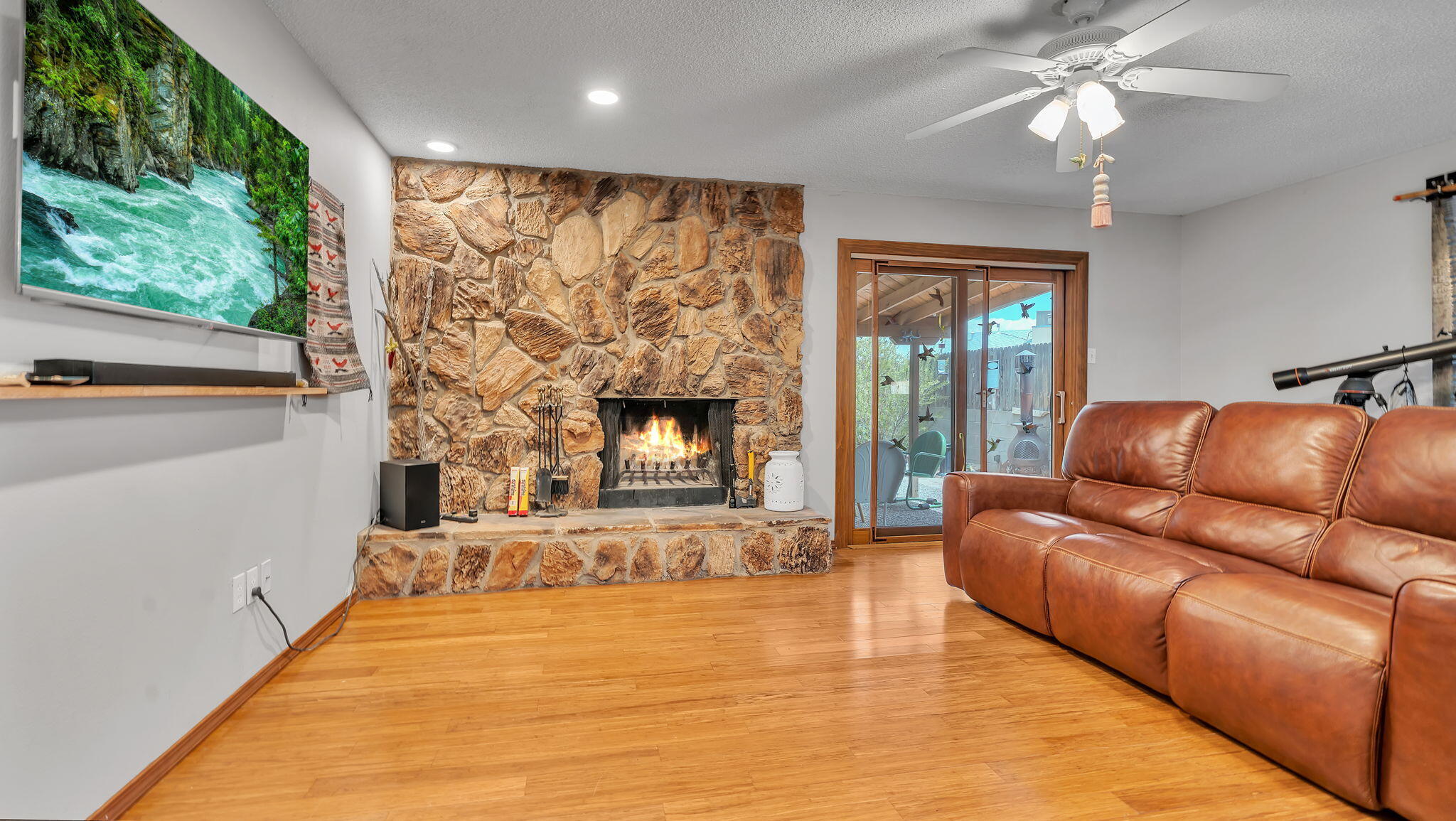 616 PARKSIDE Place SE