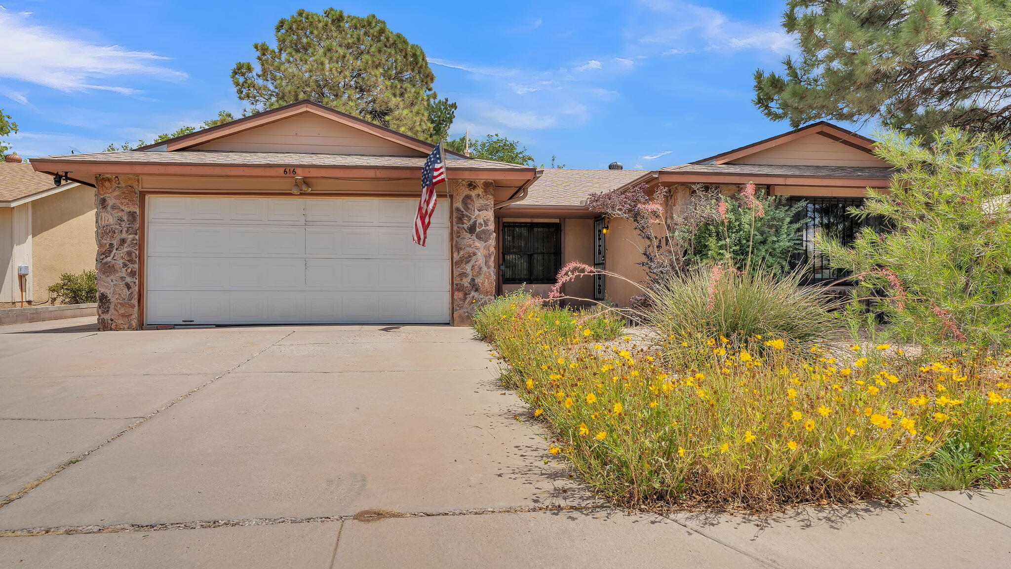 616 PARKSIDE Place SE