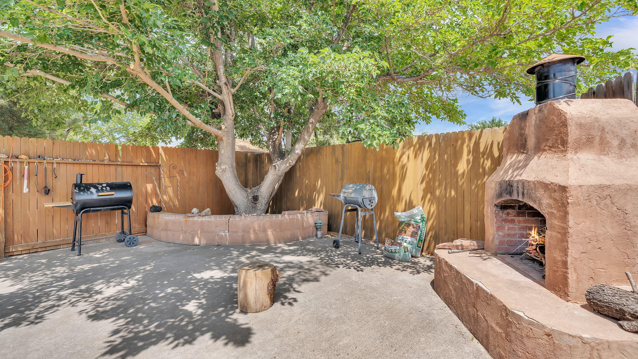 616 PARKSIDE Place SE