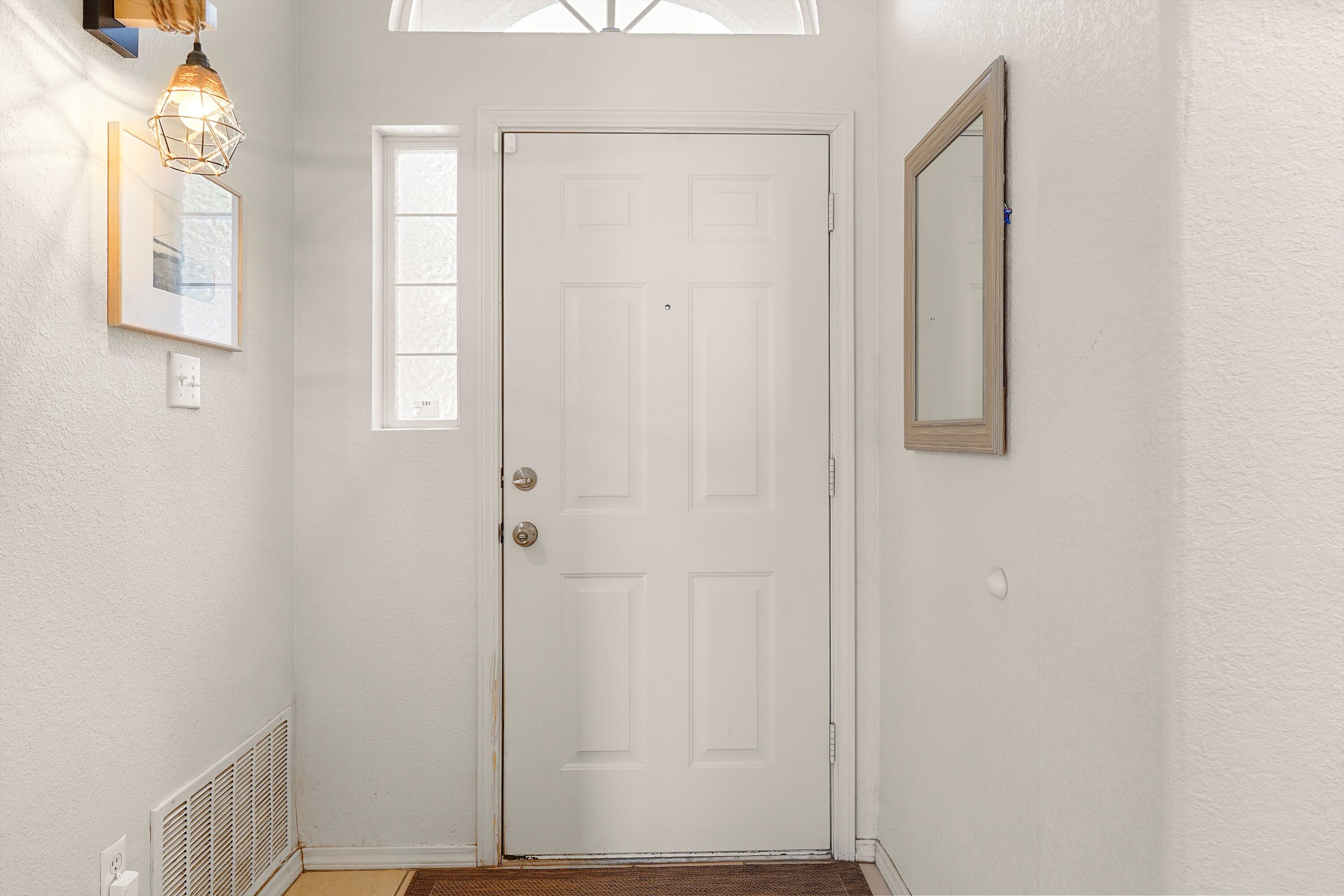 512 PLAYFUL MEADOWS Drive NE