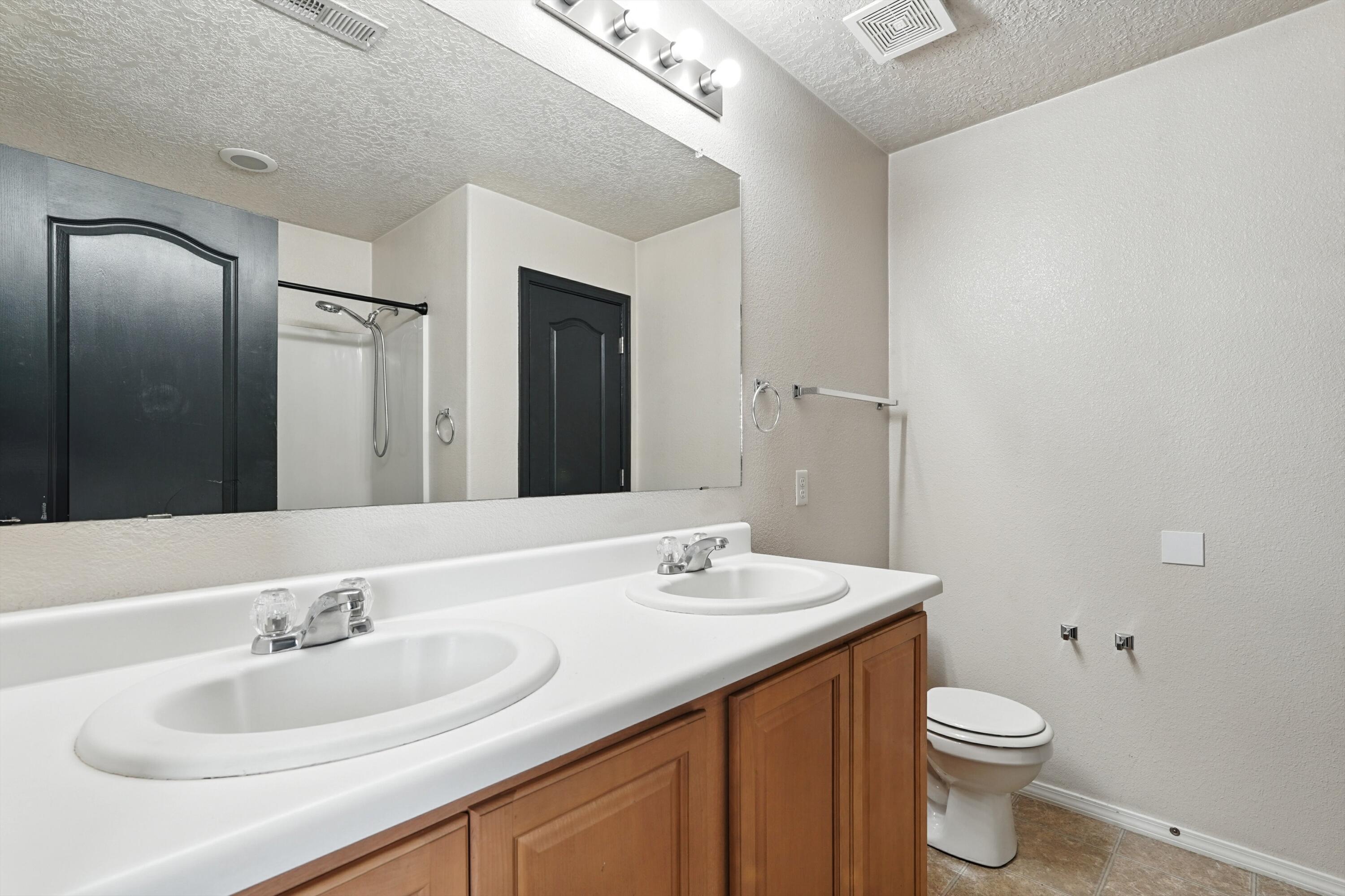 750 CREEKSIDE Avenue SW