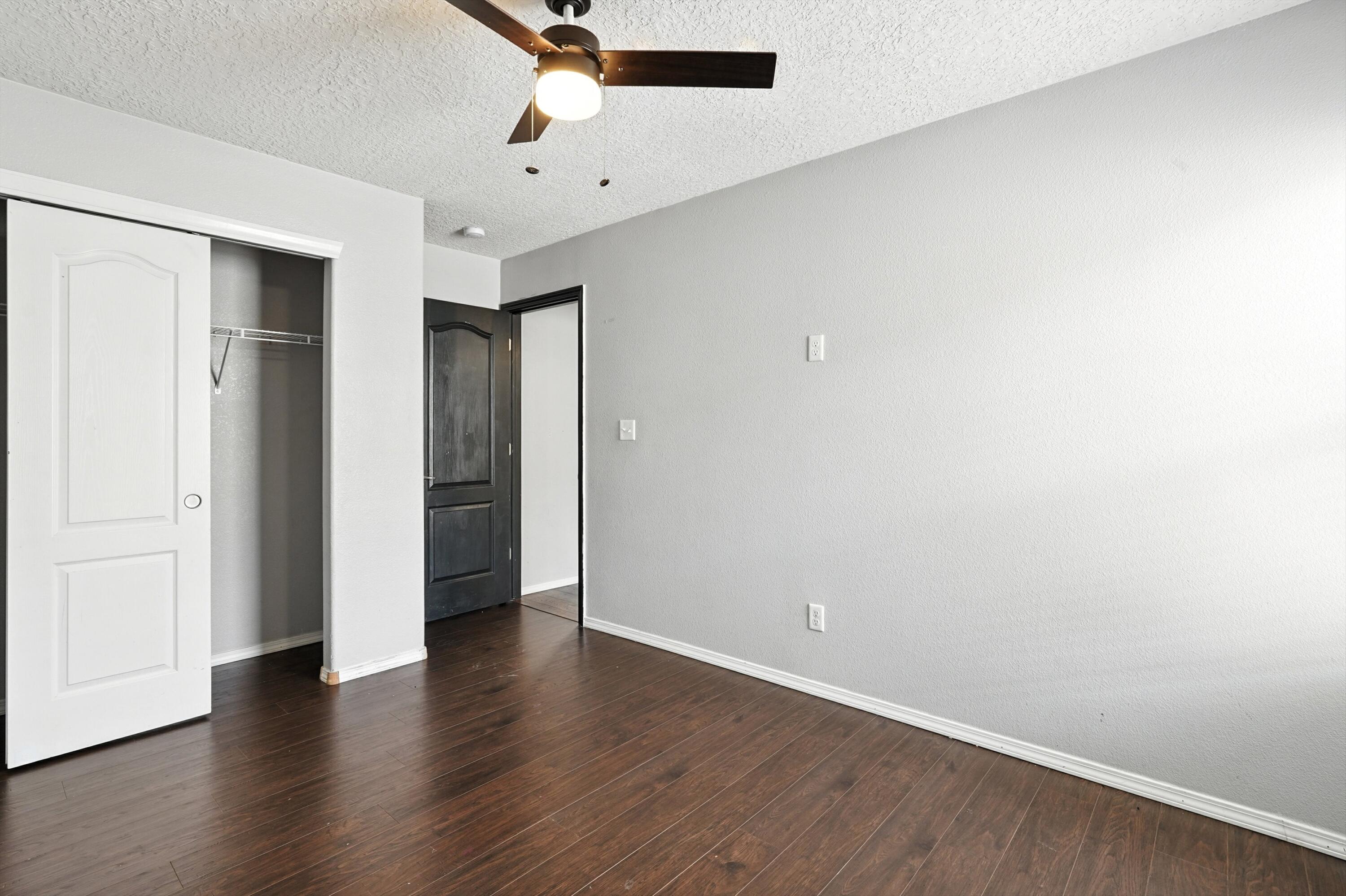 750 CREEKSIDE Avenue SW