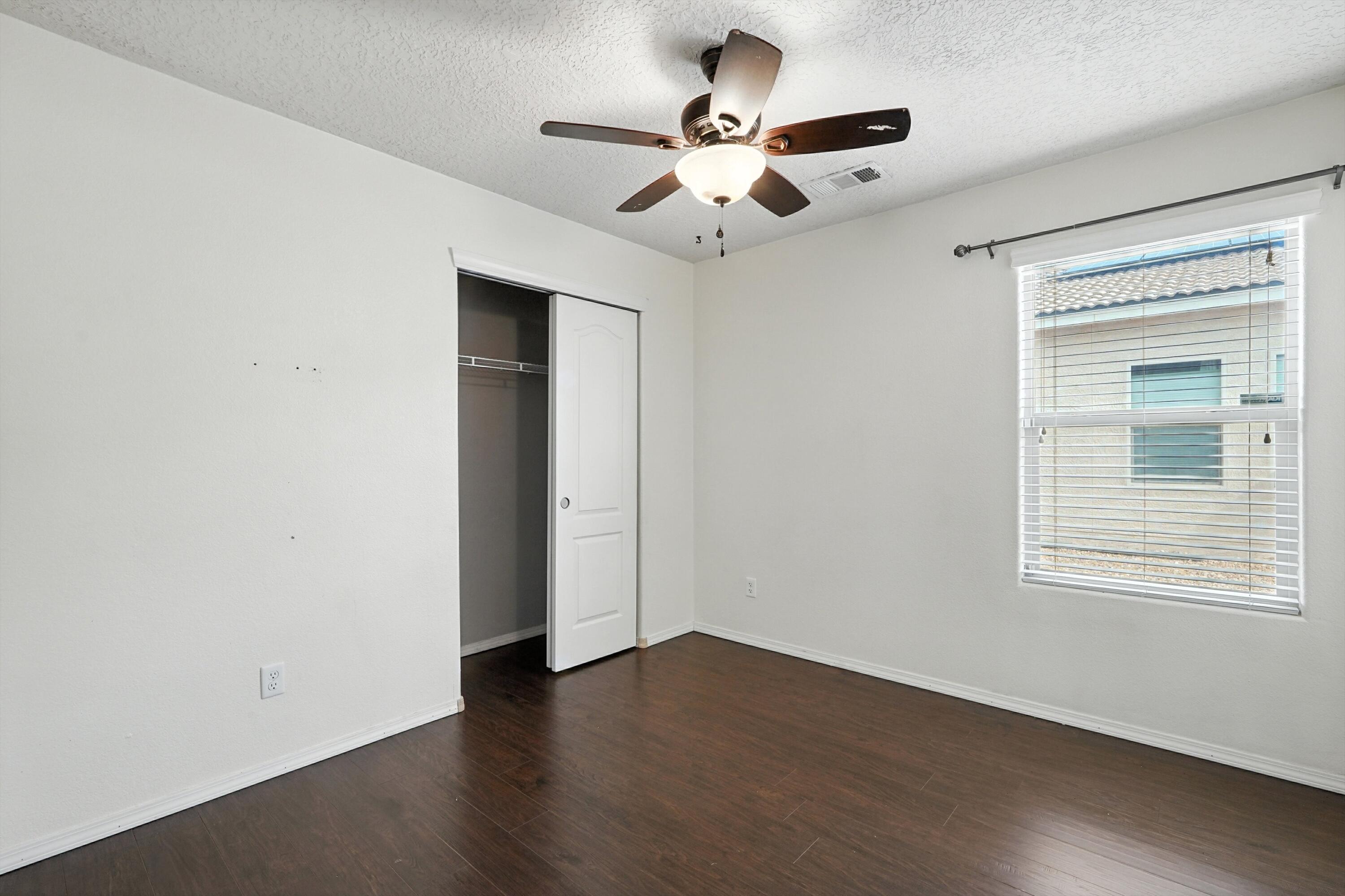 750 CREEKSIDE Avenue SW