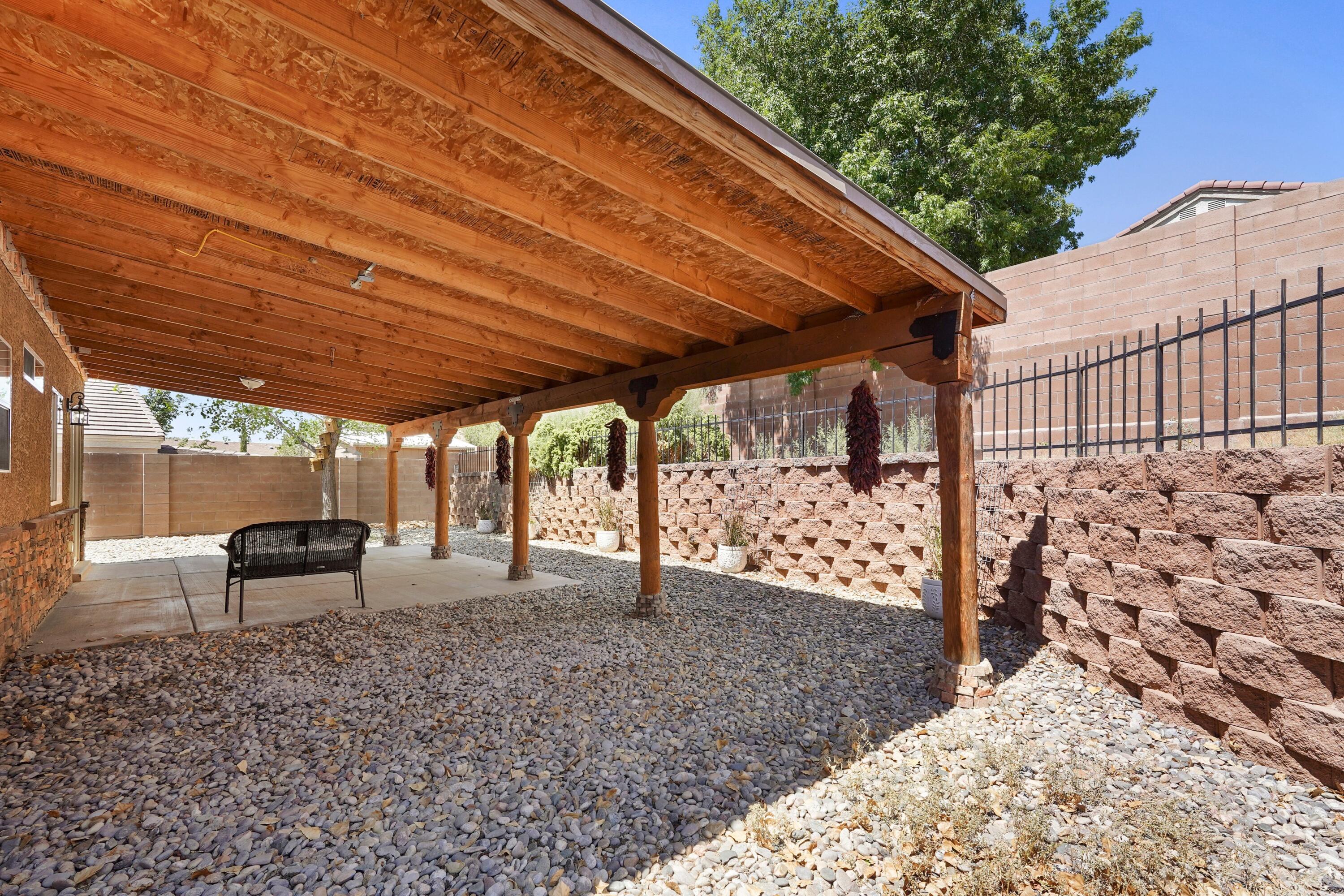 5405 CABALLO Court NE