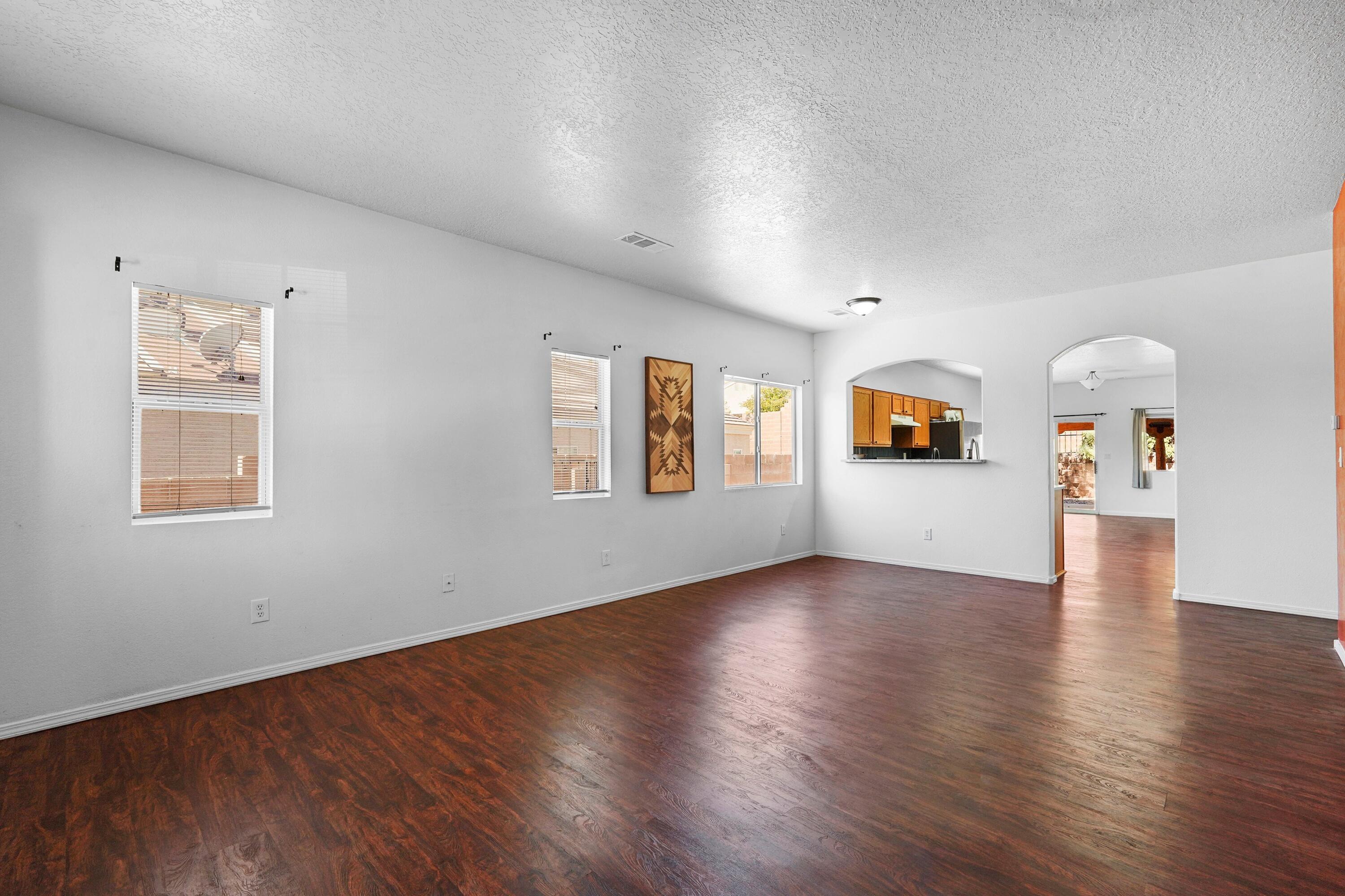 5405 CABALLO Court NE