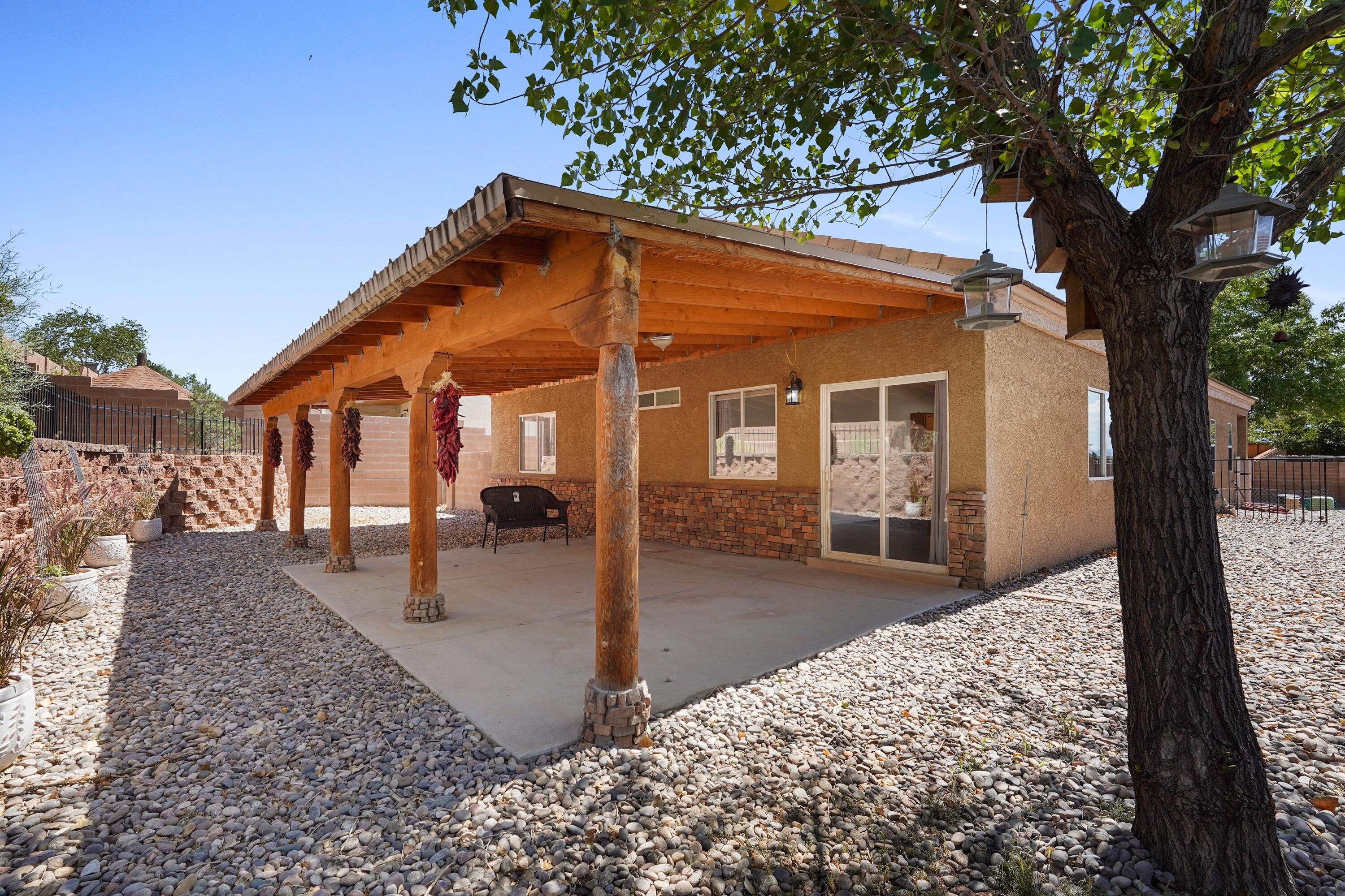 5405 CABALLO Court NE