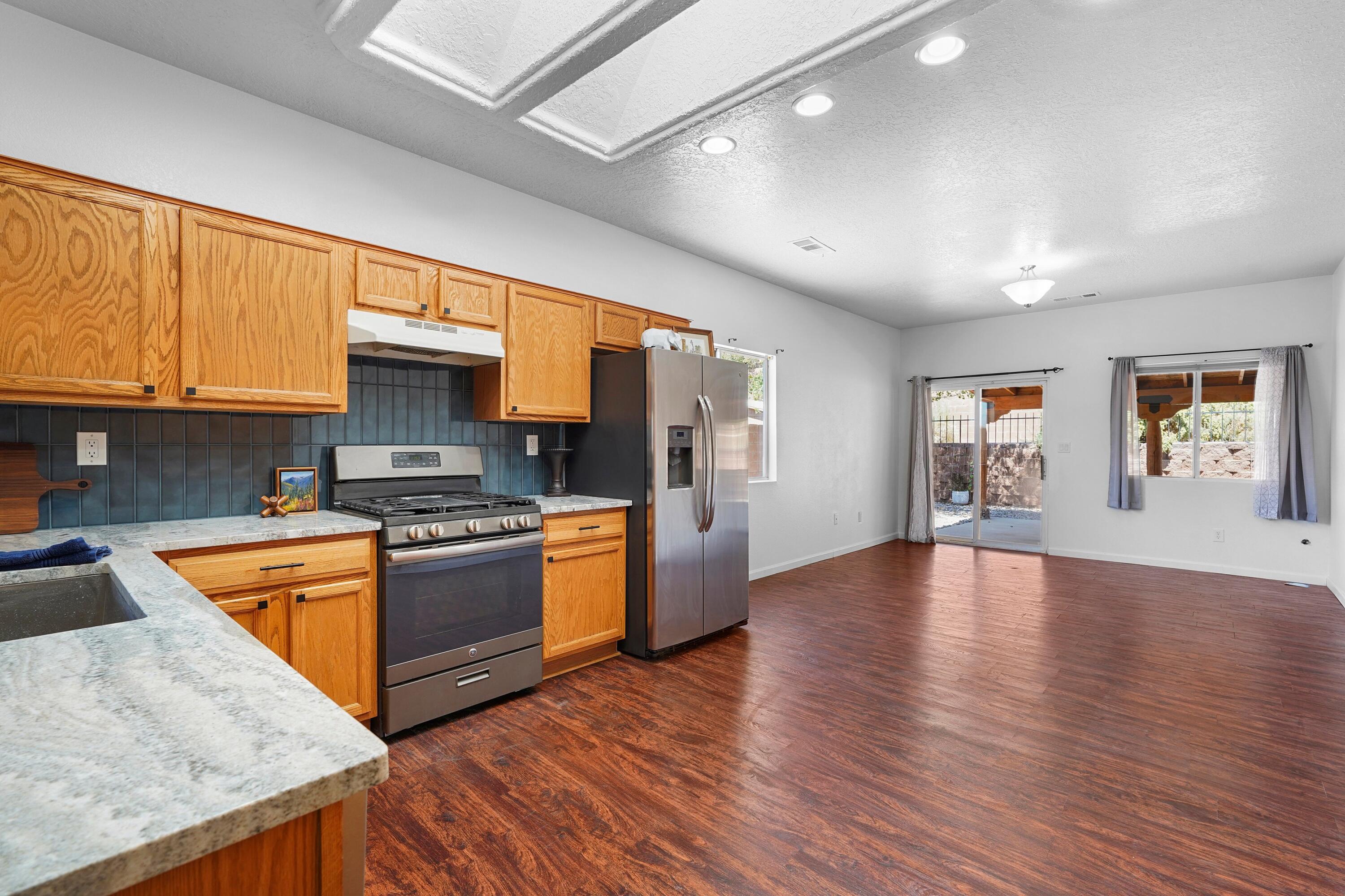 5405 CABALLO Court NE