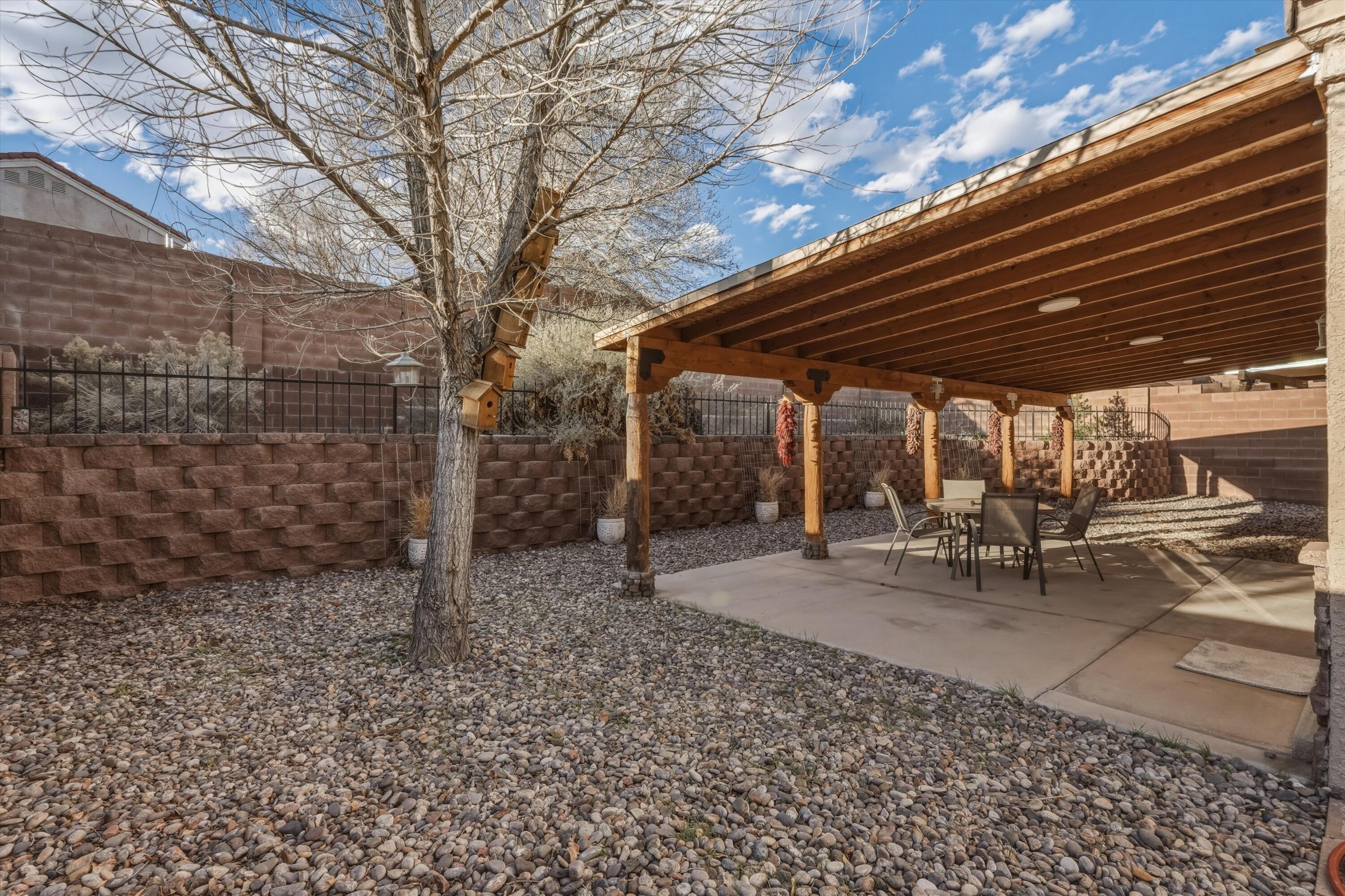 5405 CABALLO Court NE