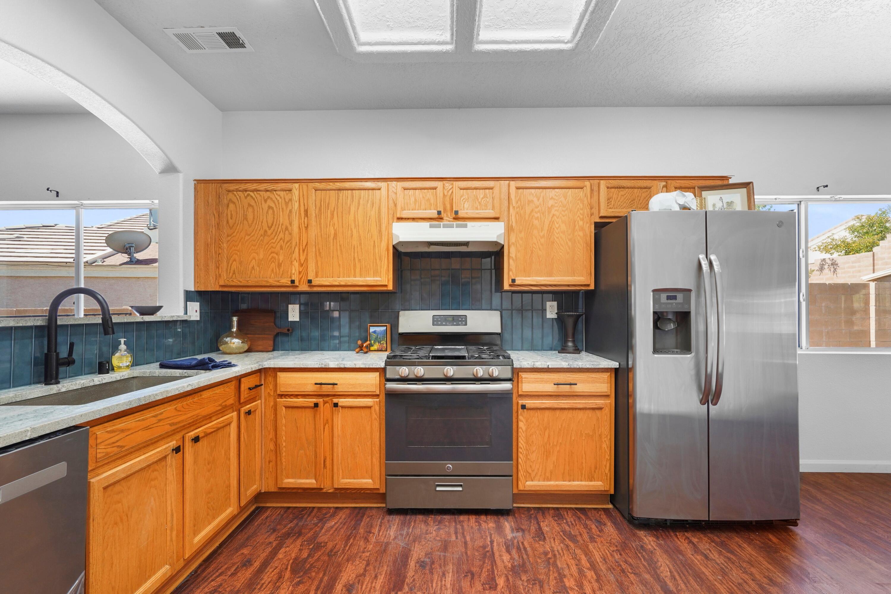 5405 CABALLO Court NE