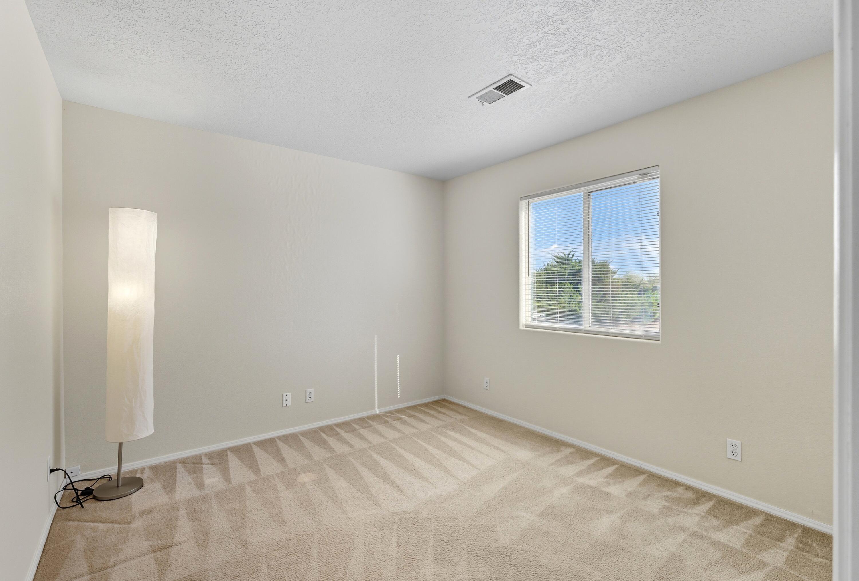 7023 CLARK HILLS Drive NE