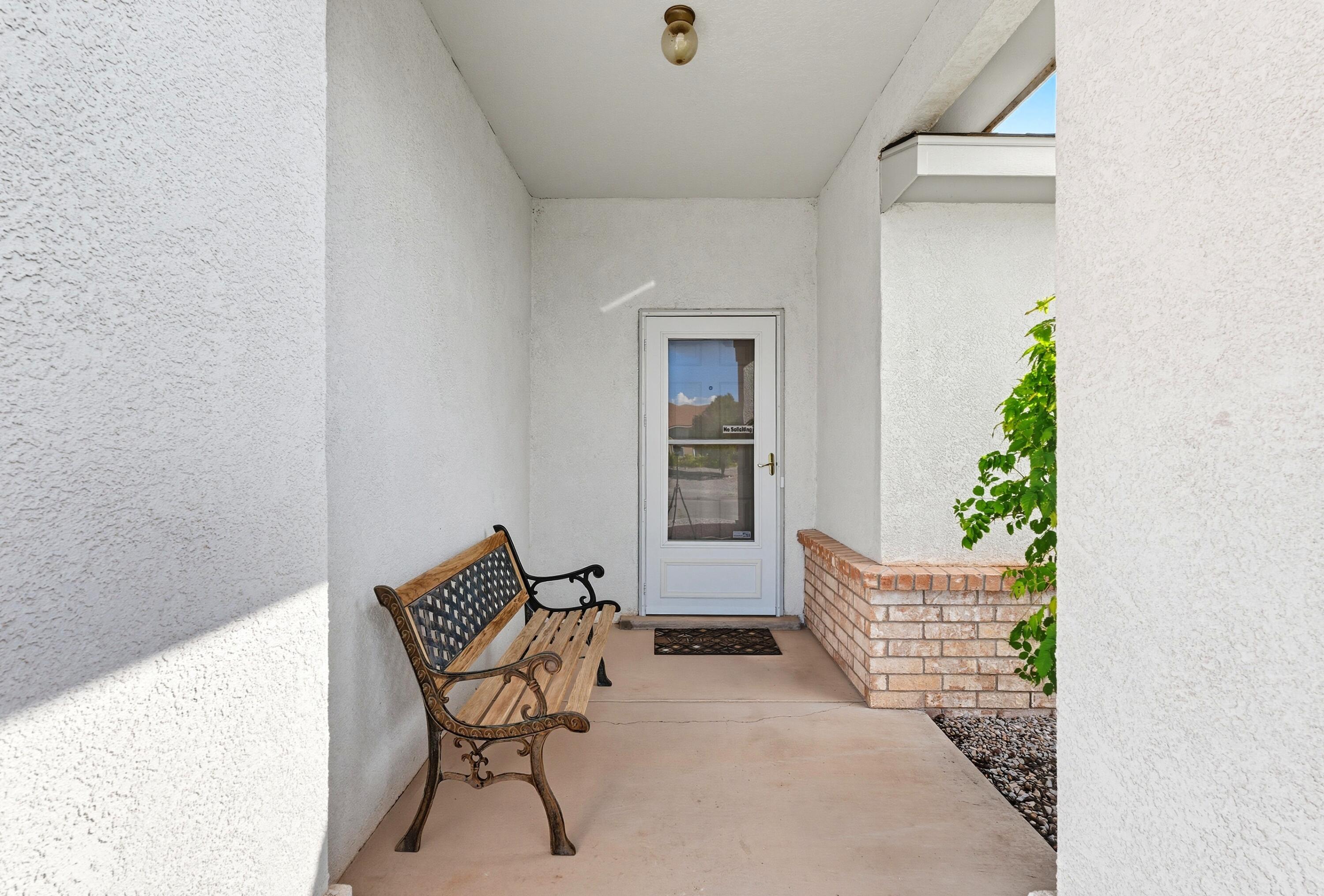 7023 CLARK HILLS Drive NE