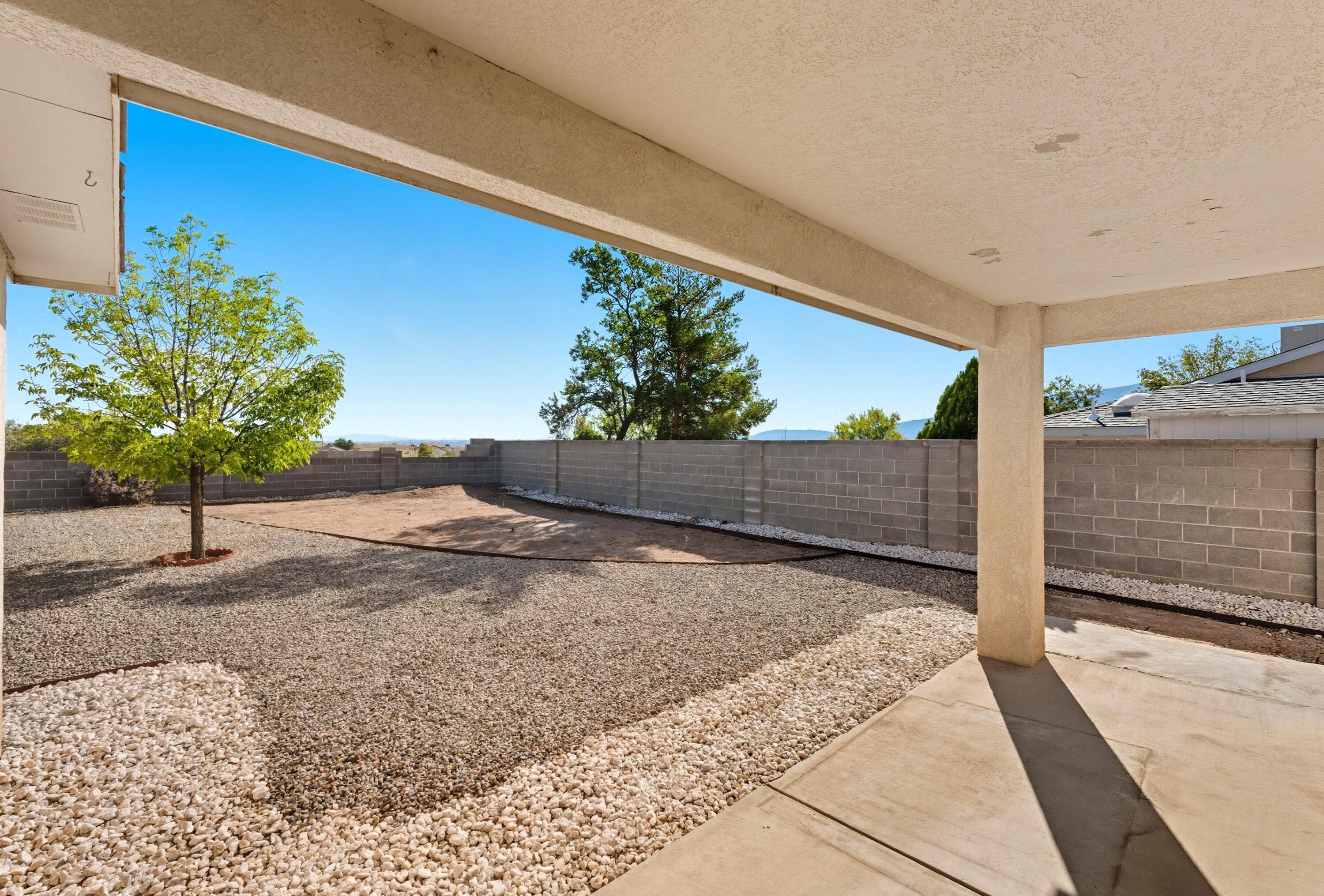 7023 CLARK HILLS Drive NE