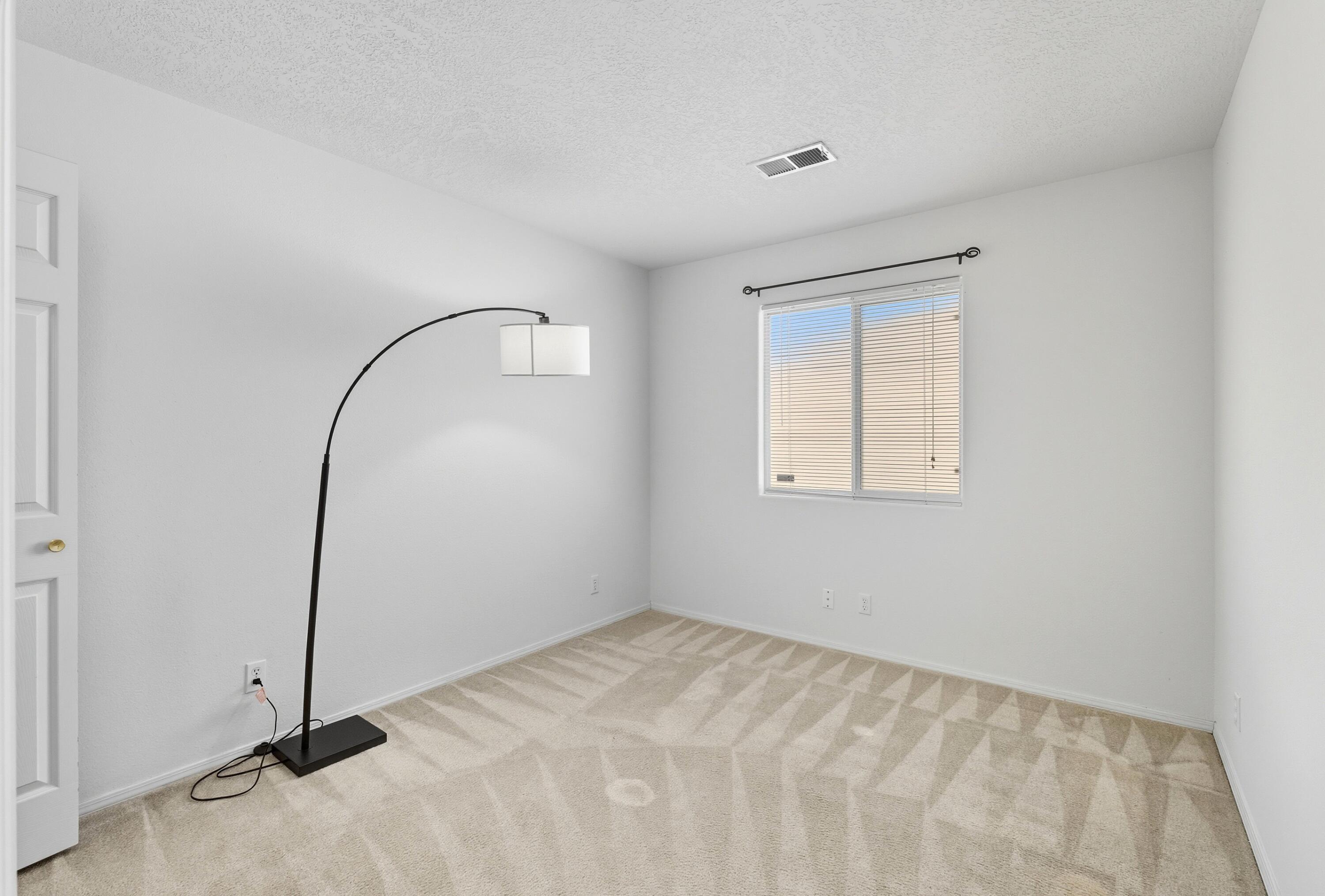 7023 CLARK HILLS Drive NE