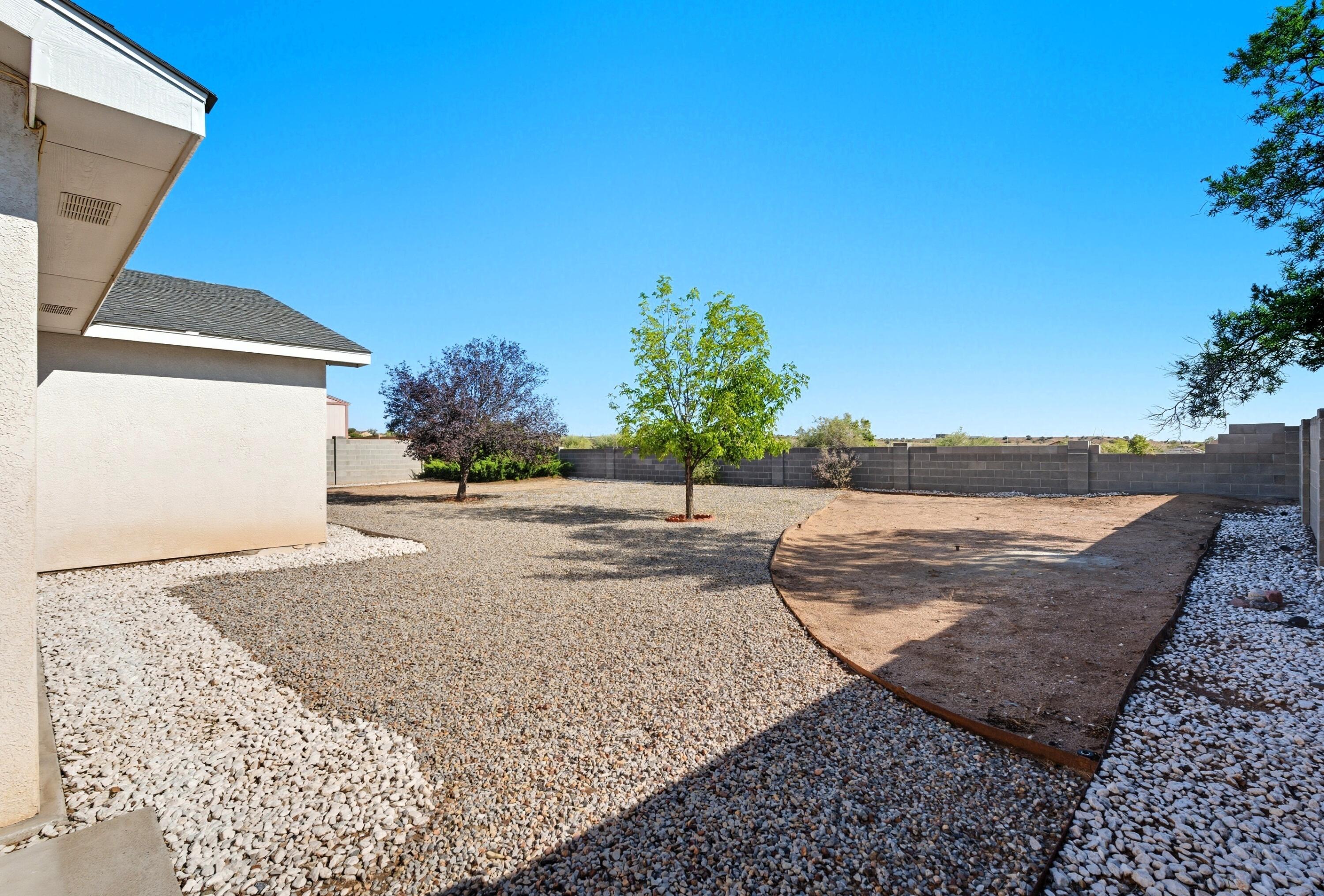 7023 CLARK HILLS Drive NE