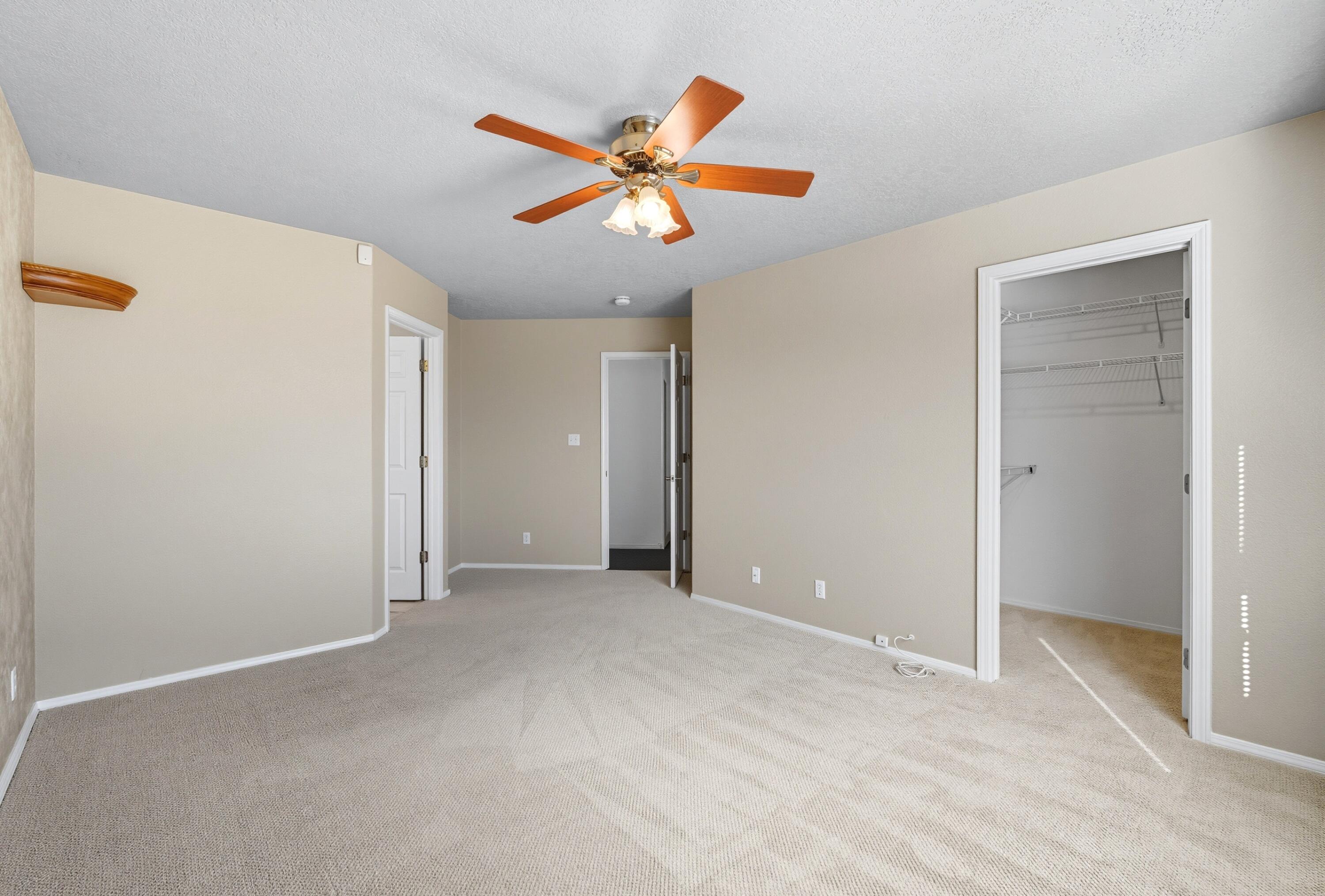 7023 CLARK HILLS Drive NE