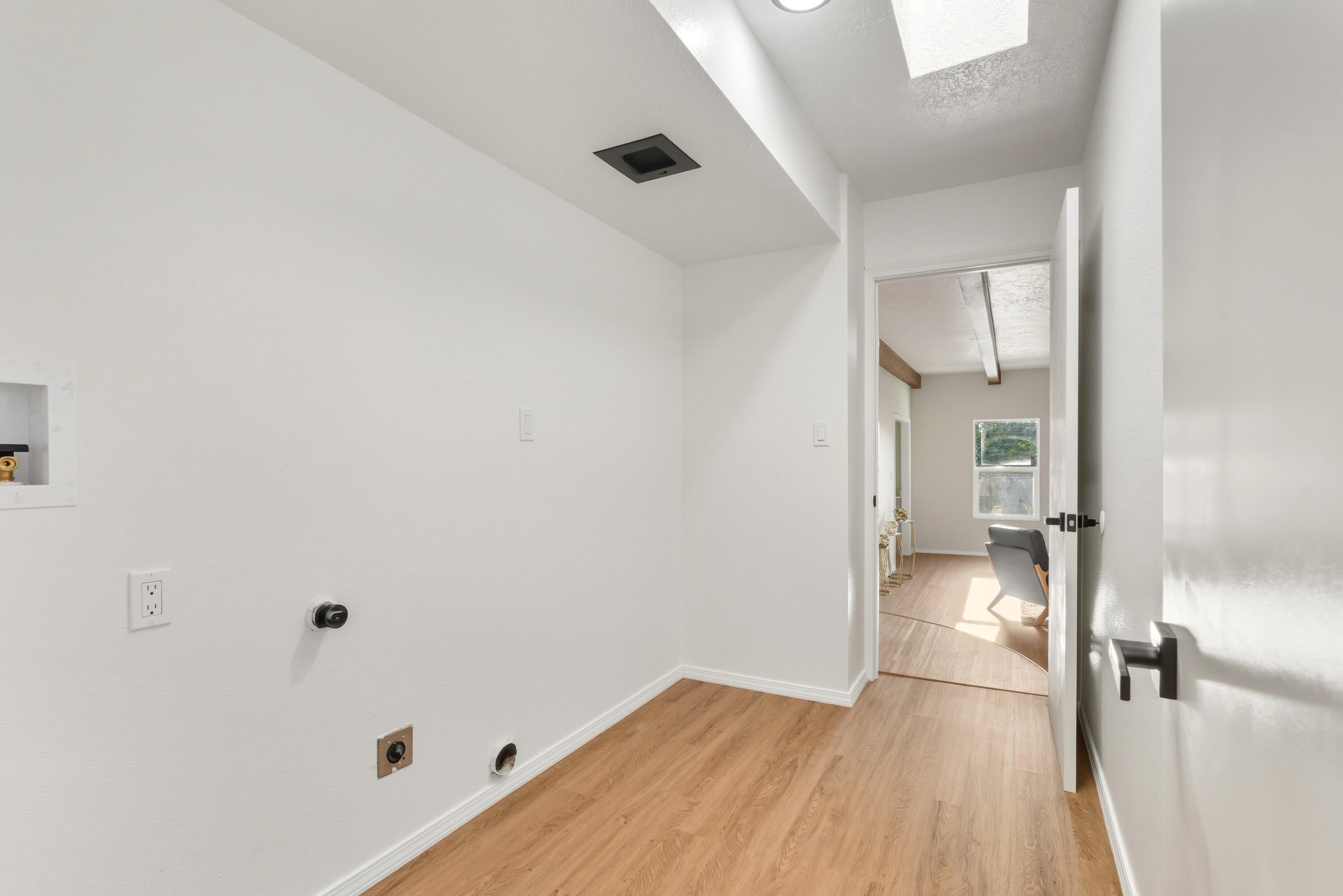 1312 STAGECOACH Lane SE