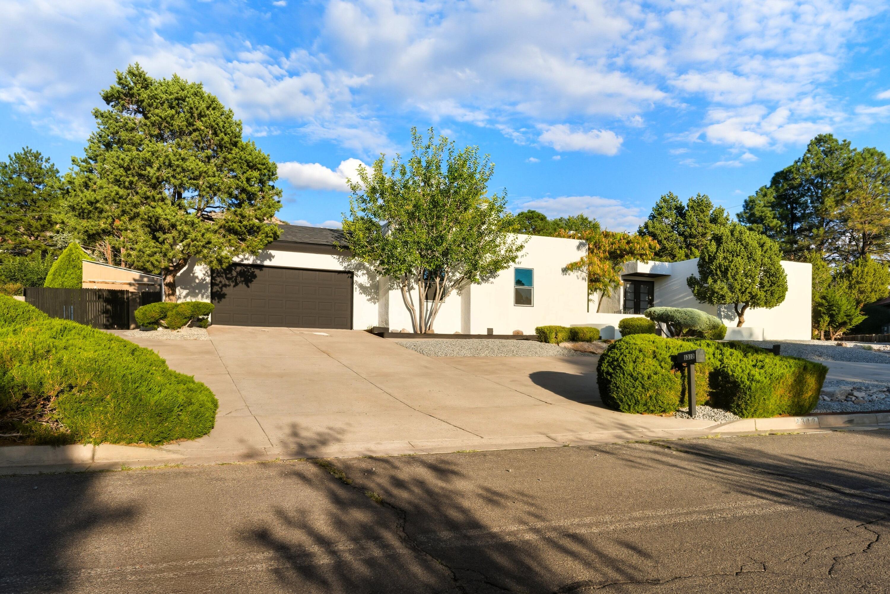 1312 STAGECOACH Lane SE