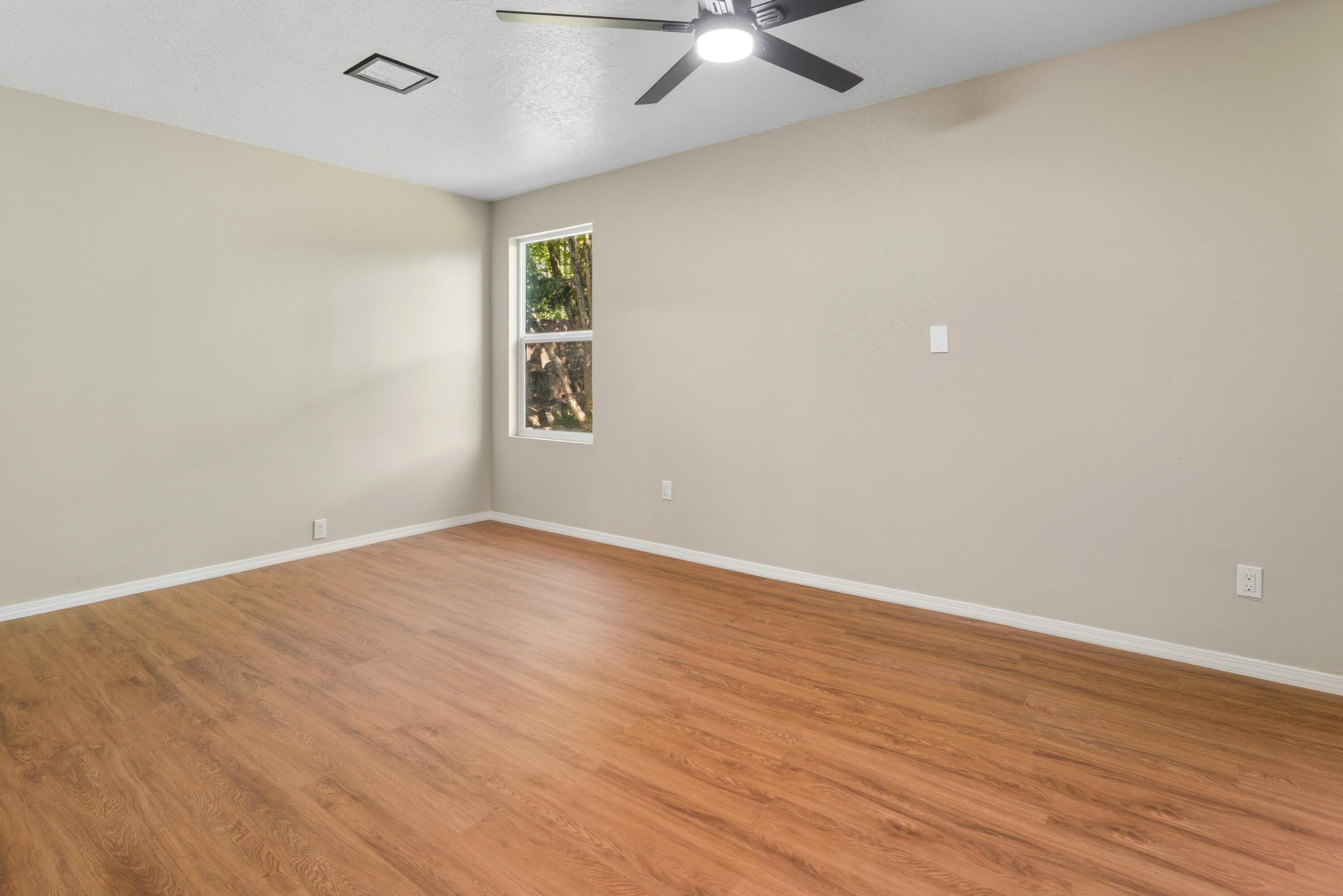 1312 STAGECOACH Lane SE