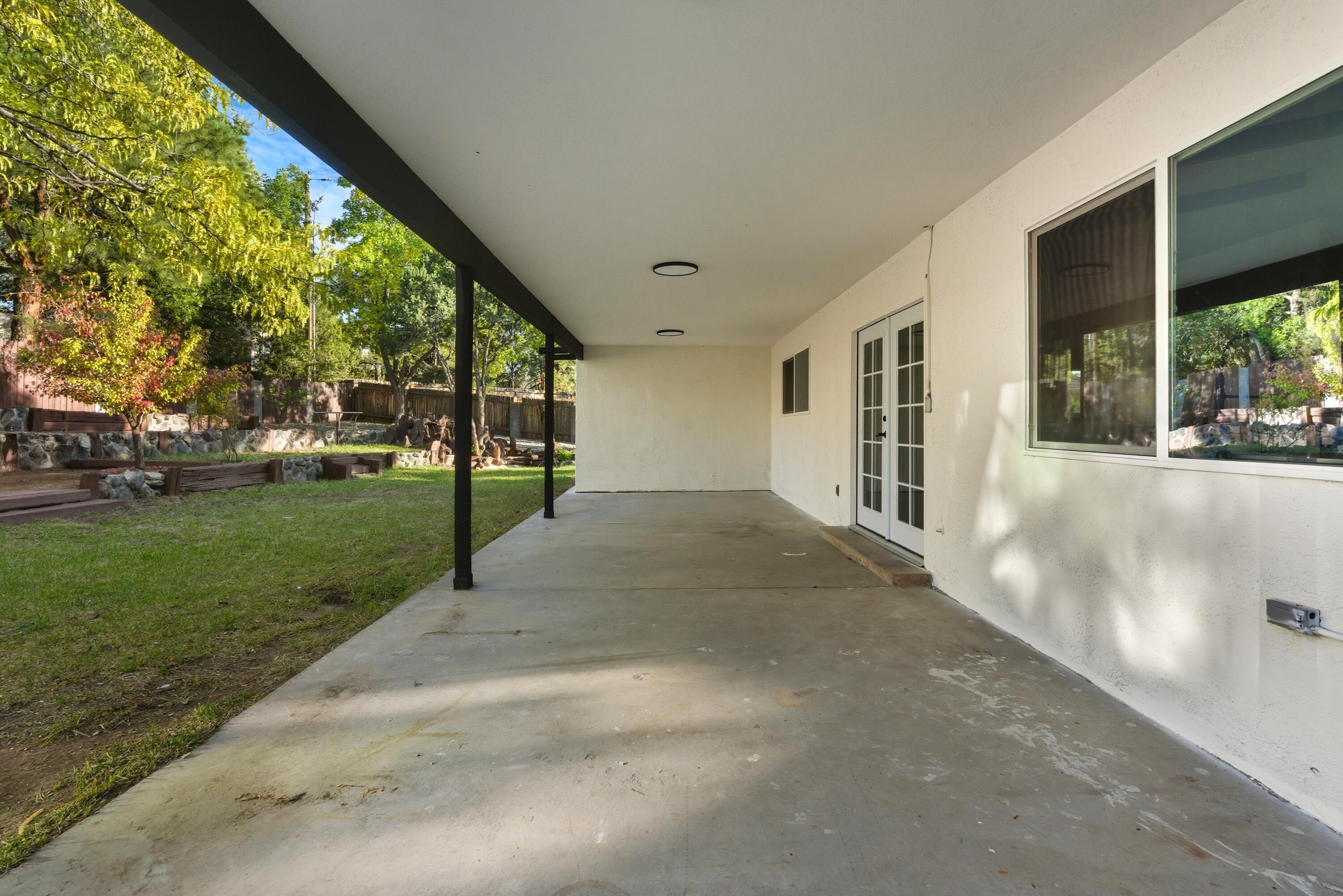 1312 STAGECOACH Lane SE