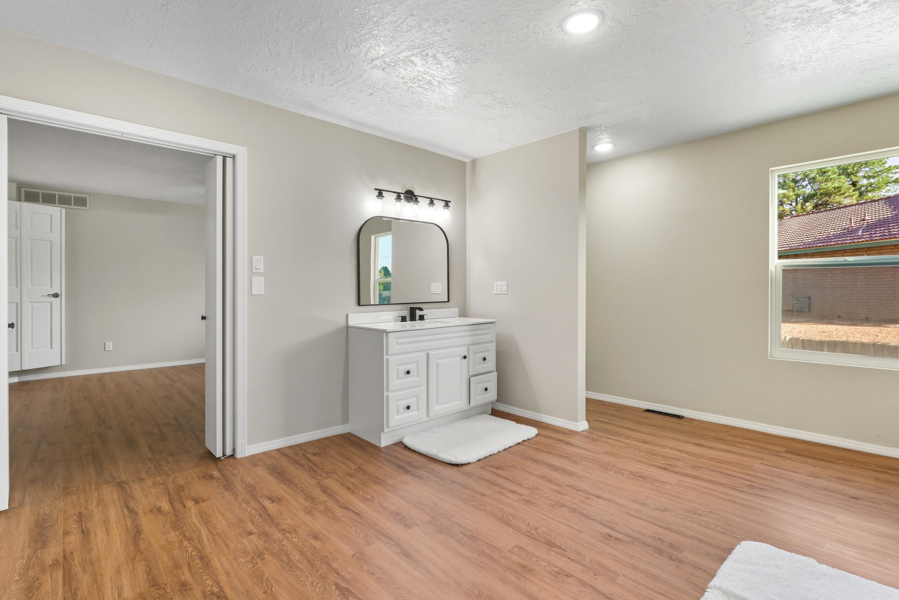 1312 STAGECOACH Lane SE