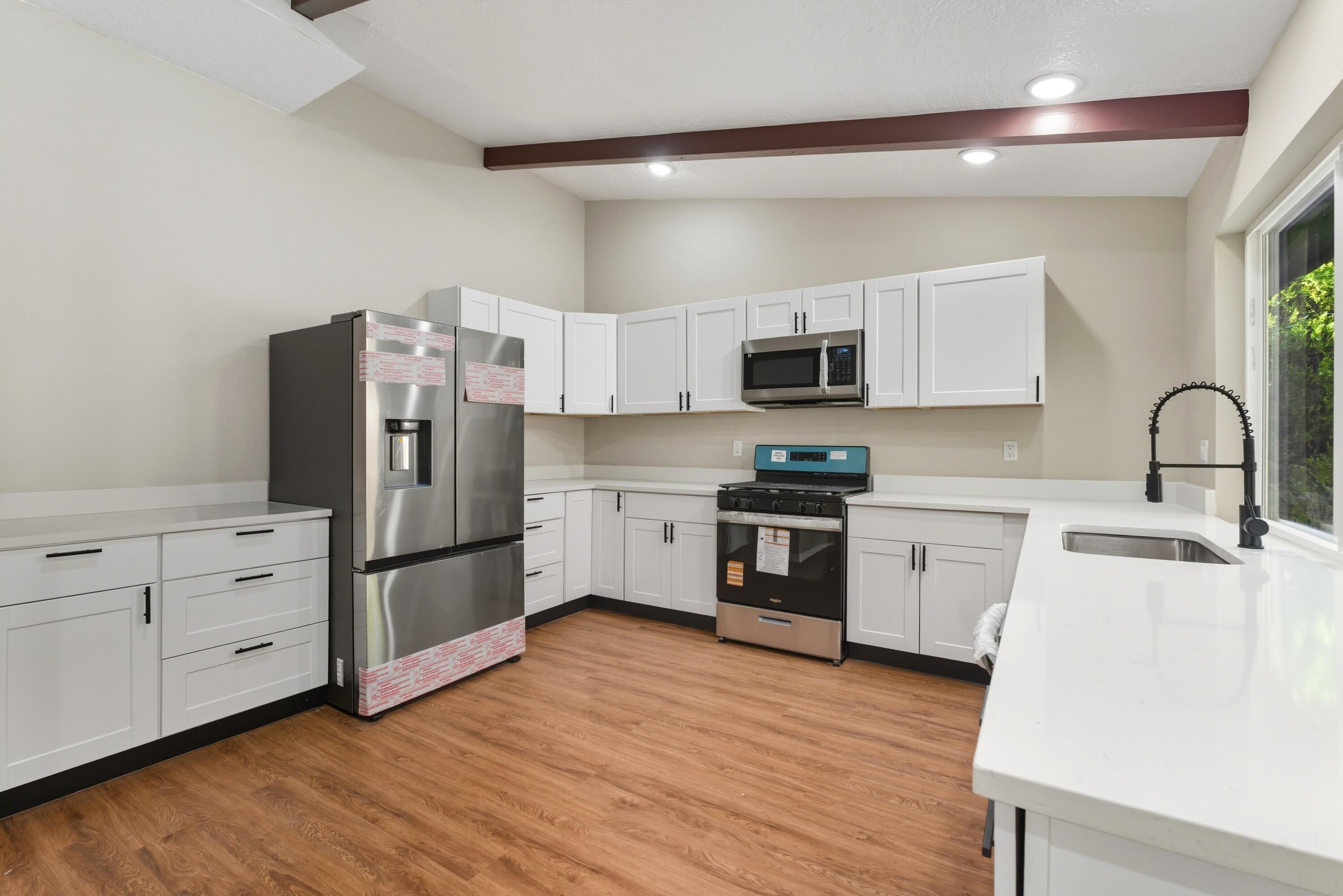 1312 STAGECOACH Lane SE