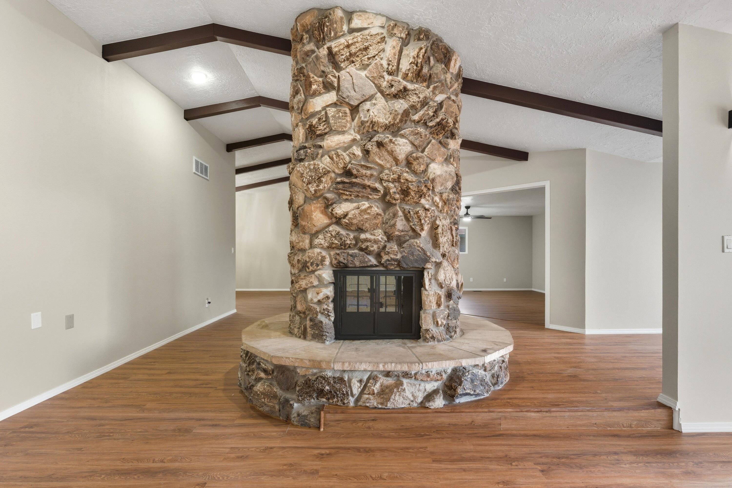 1312 STAGECOACH Lane SE