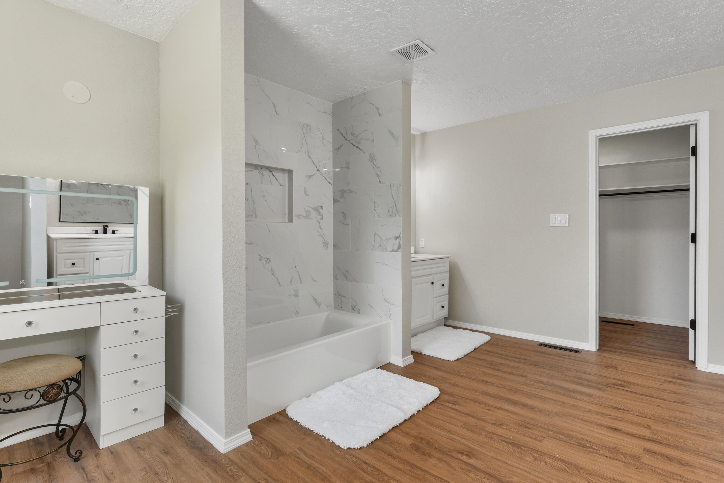 1312 STAGECOACH Lane SE