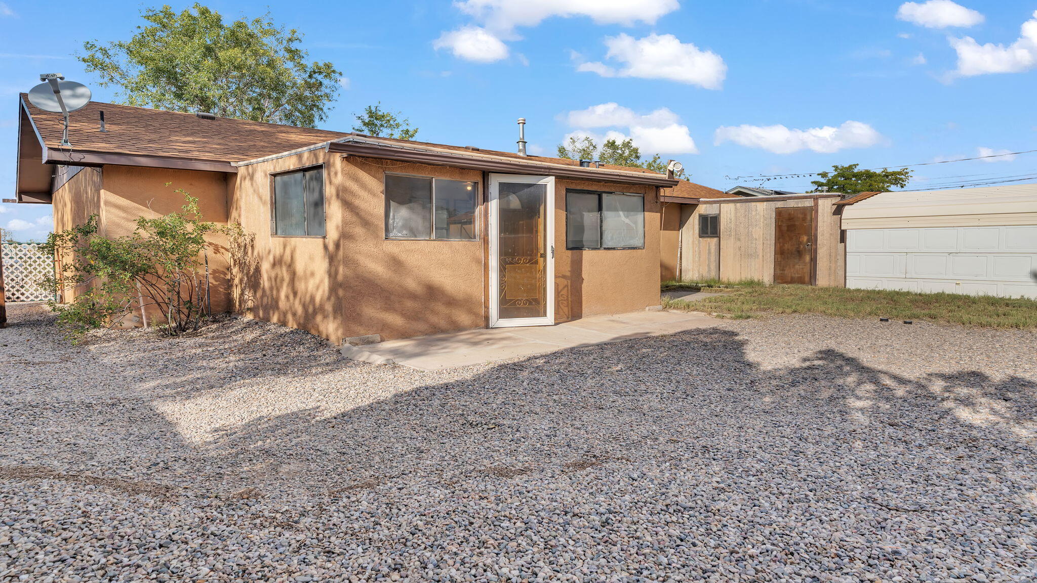 227 Hillandale Avenue