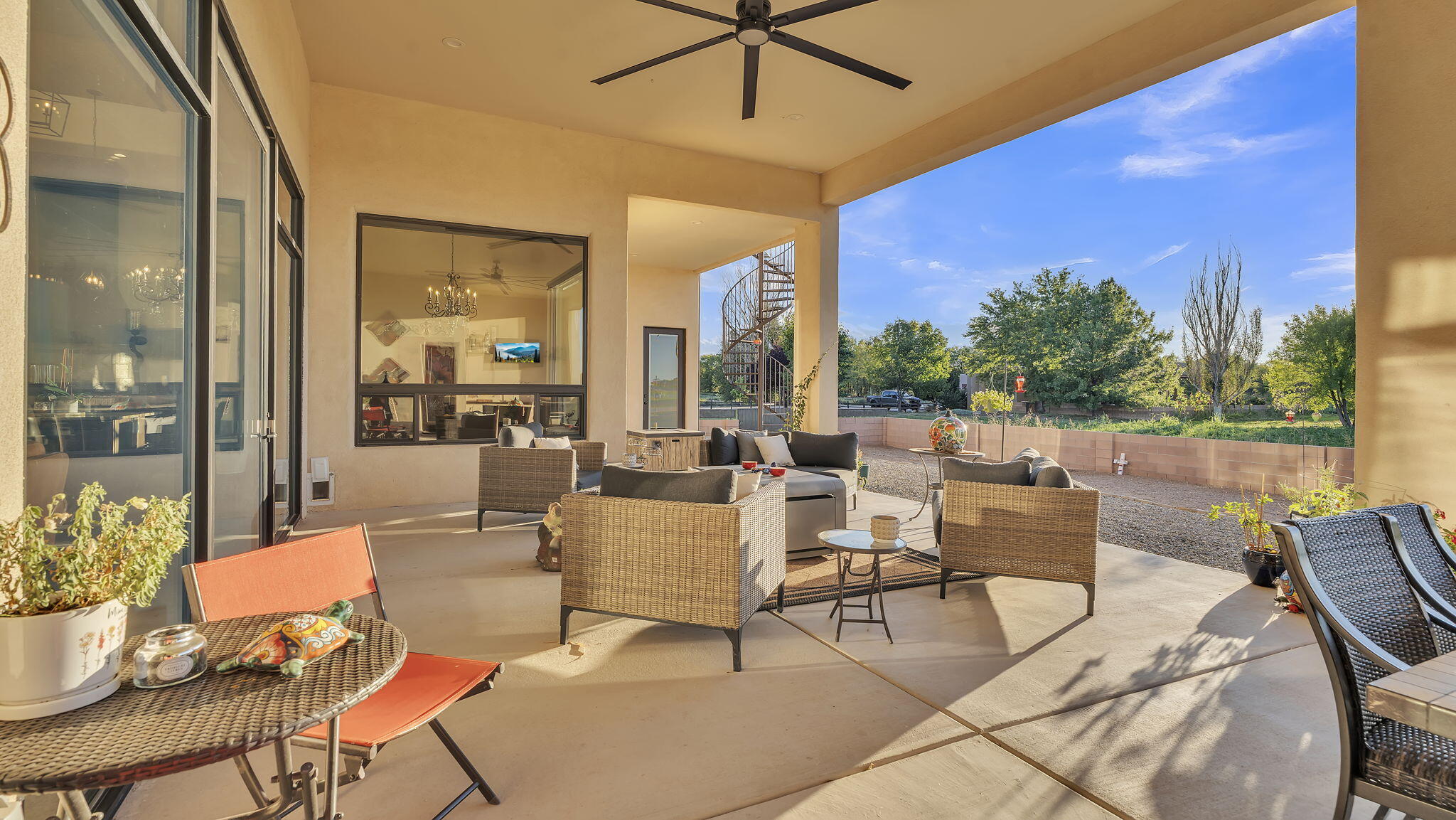 14 Hacienda Del Valle