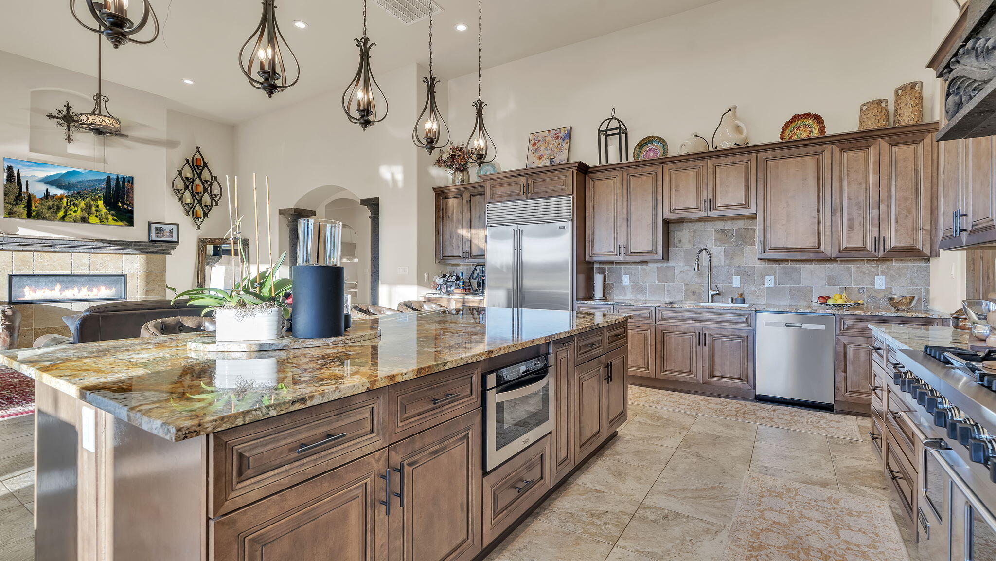 14 Hacienda Del Valle