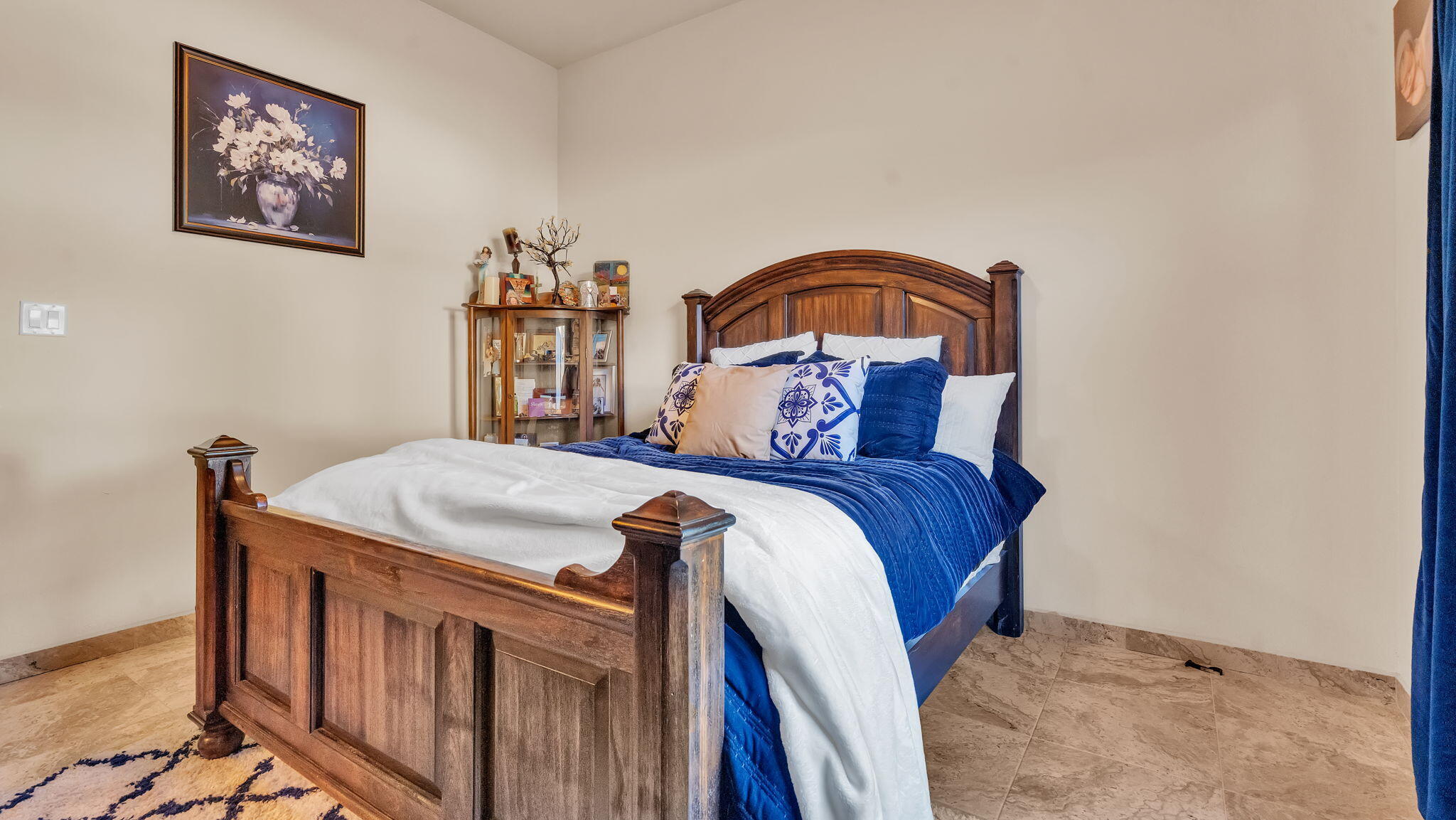 14 Hacienda Del Valle