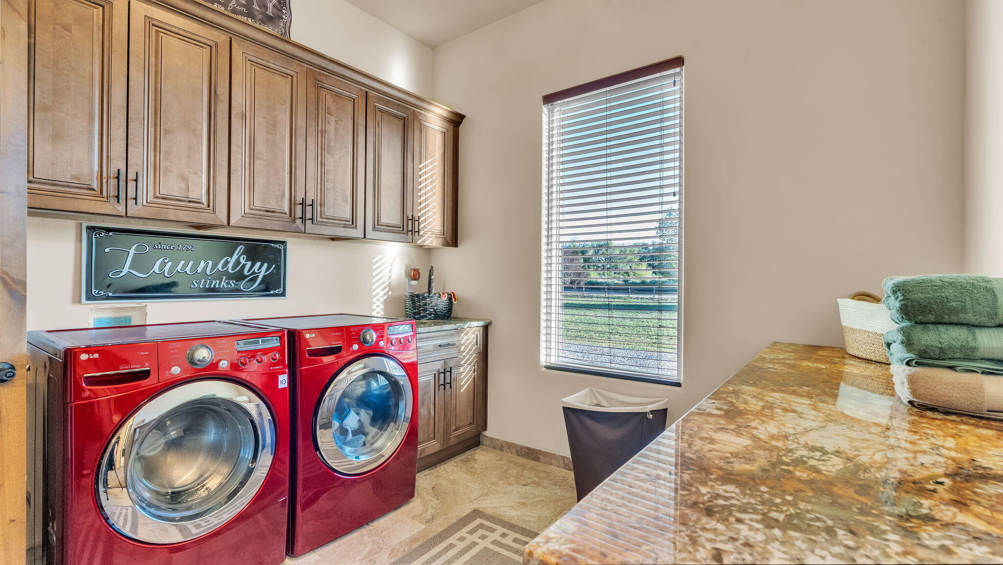 14 Hacienda Del Valle