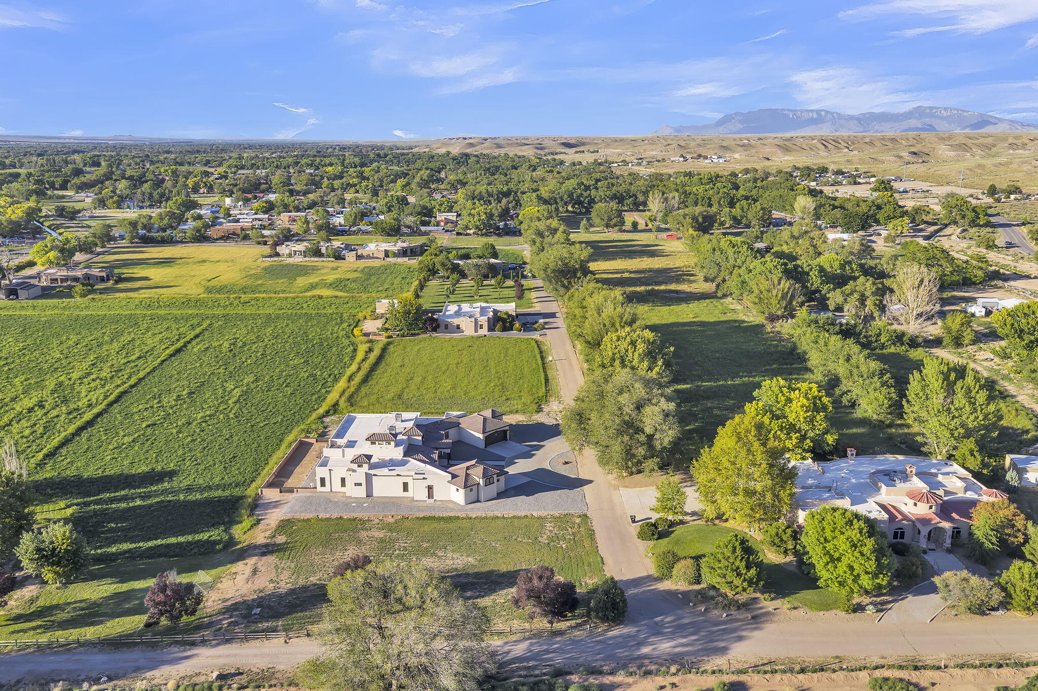 14 Hacienda Del Valle