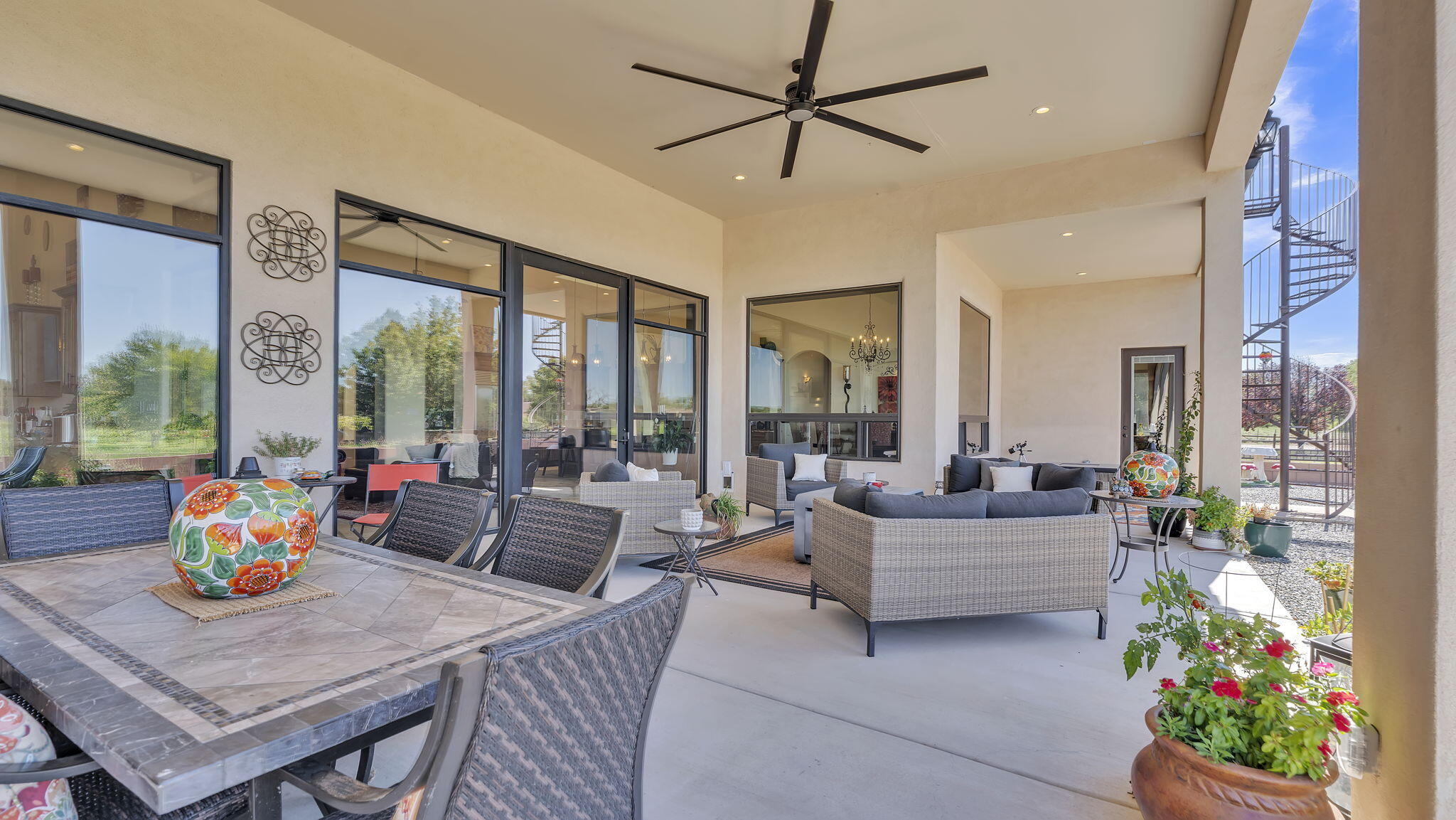 14 Hacienda Del Valle