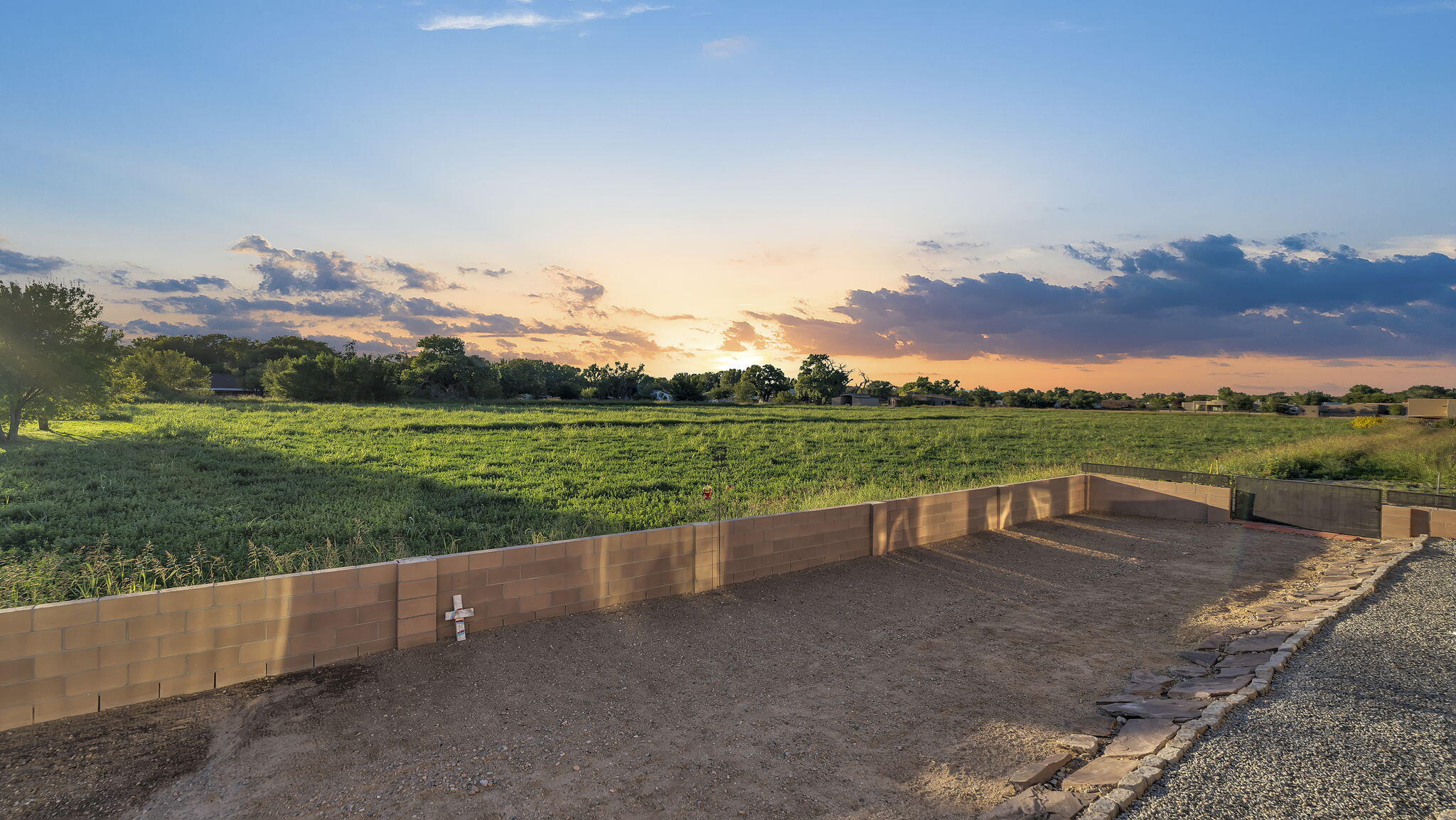 14 Hacienda Del Valle