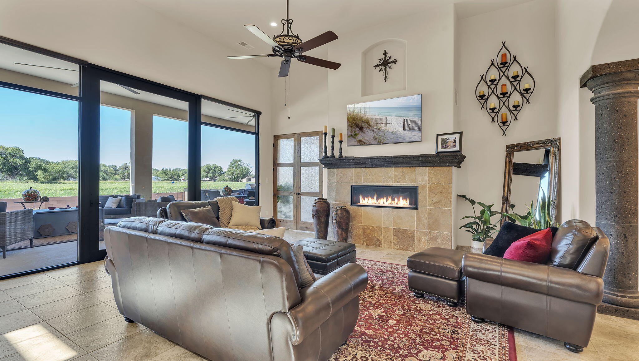 14 Hacienda Del Valle