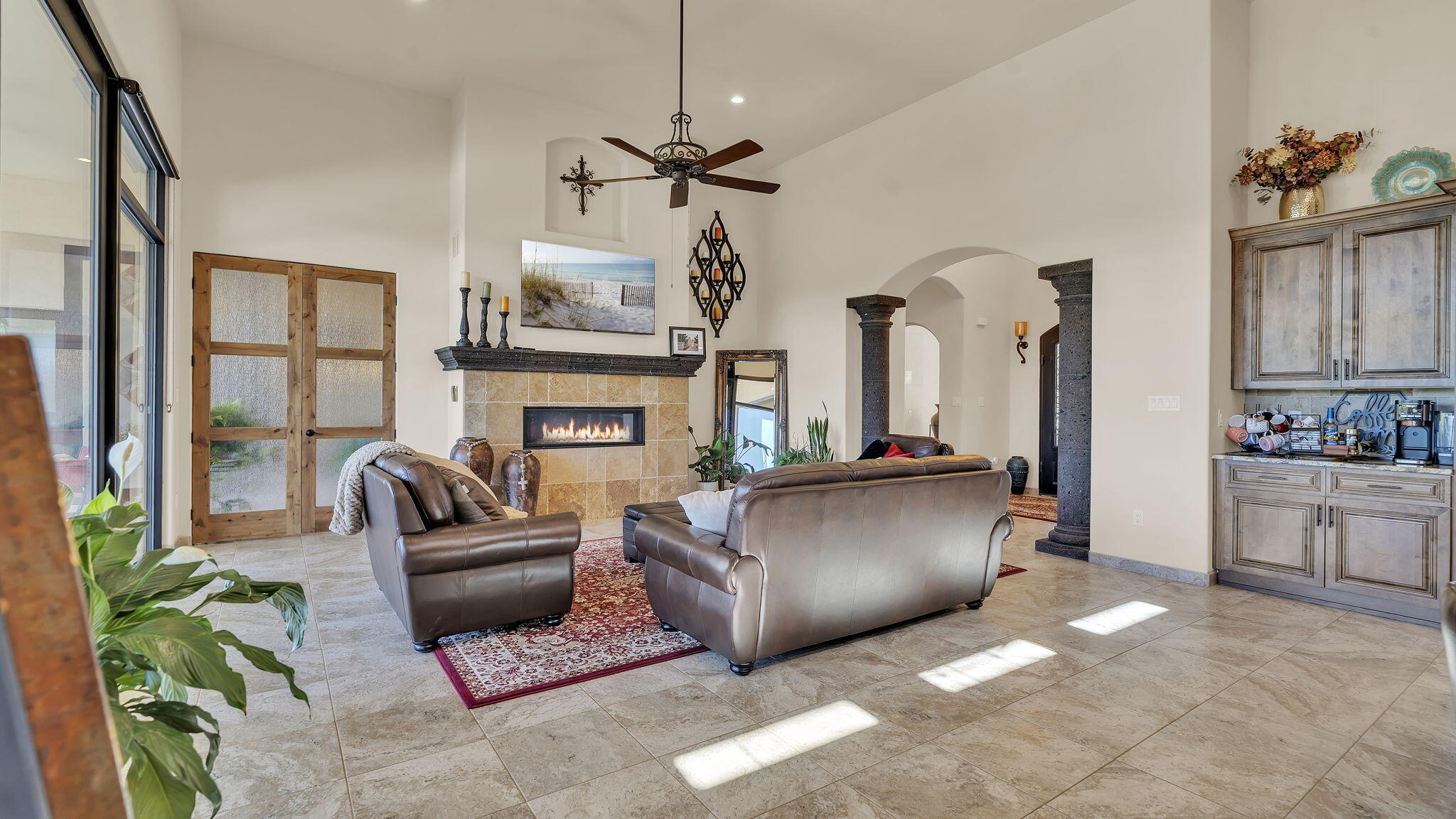 14 Hacienda Del Valle