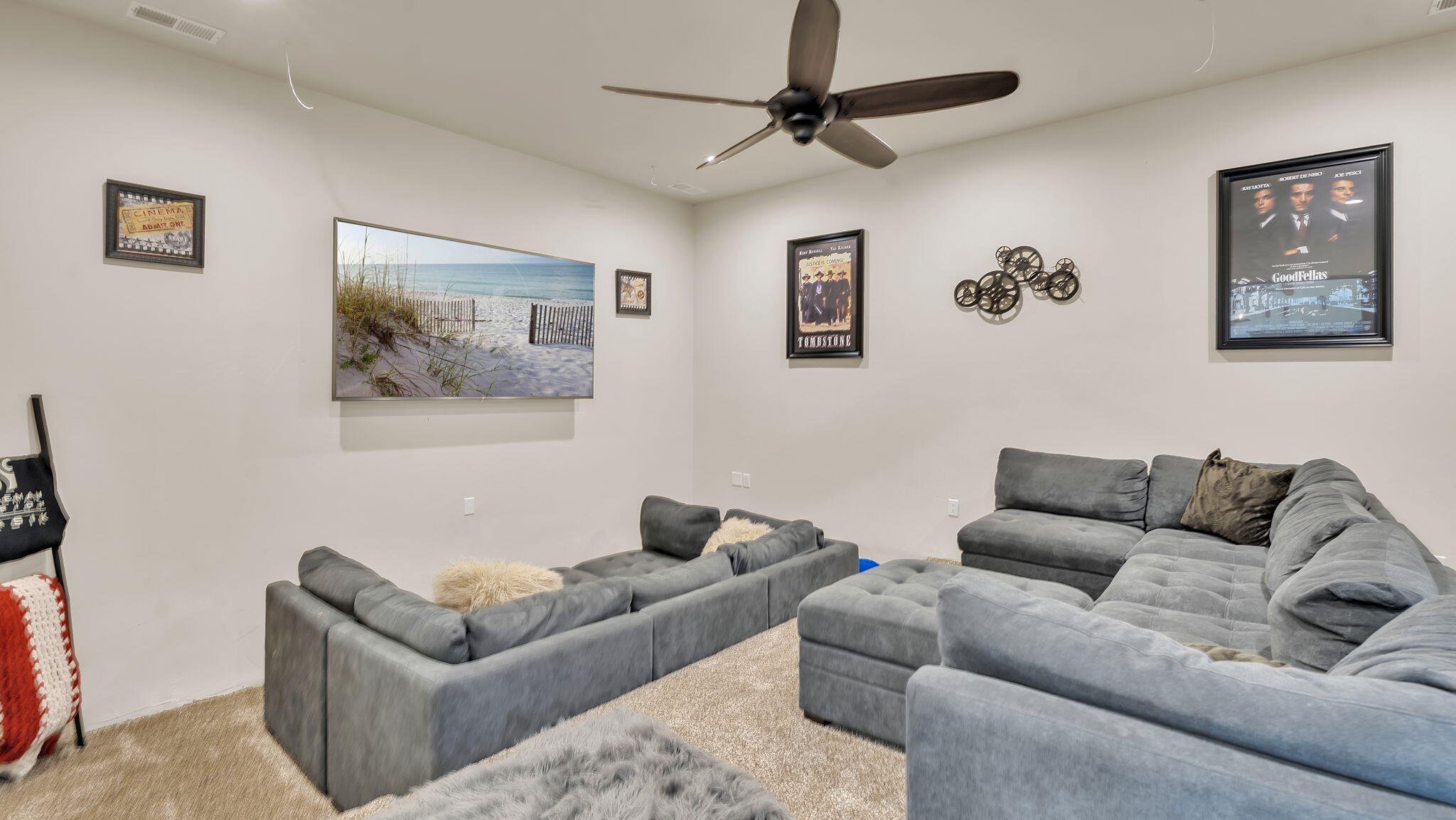 14 Hacienda Del Valle