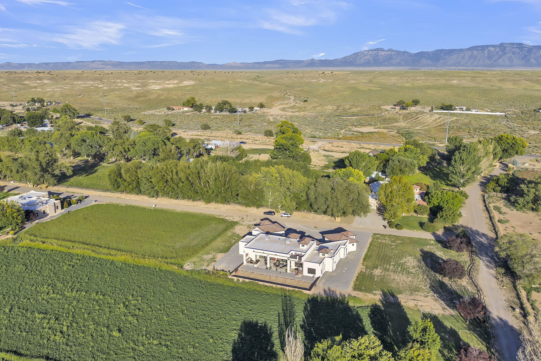 14 Hacienda Del Valle