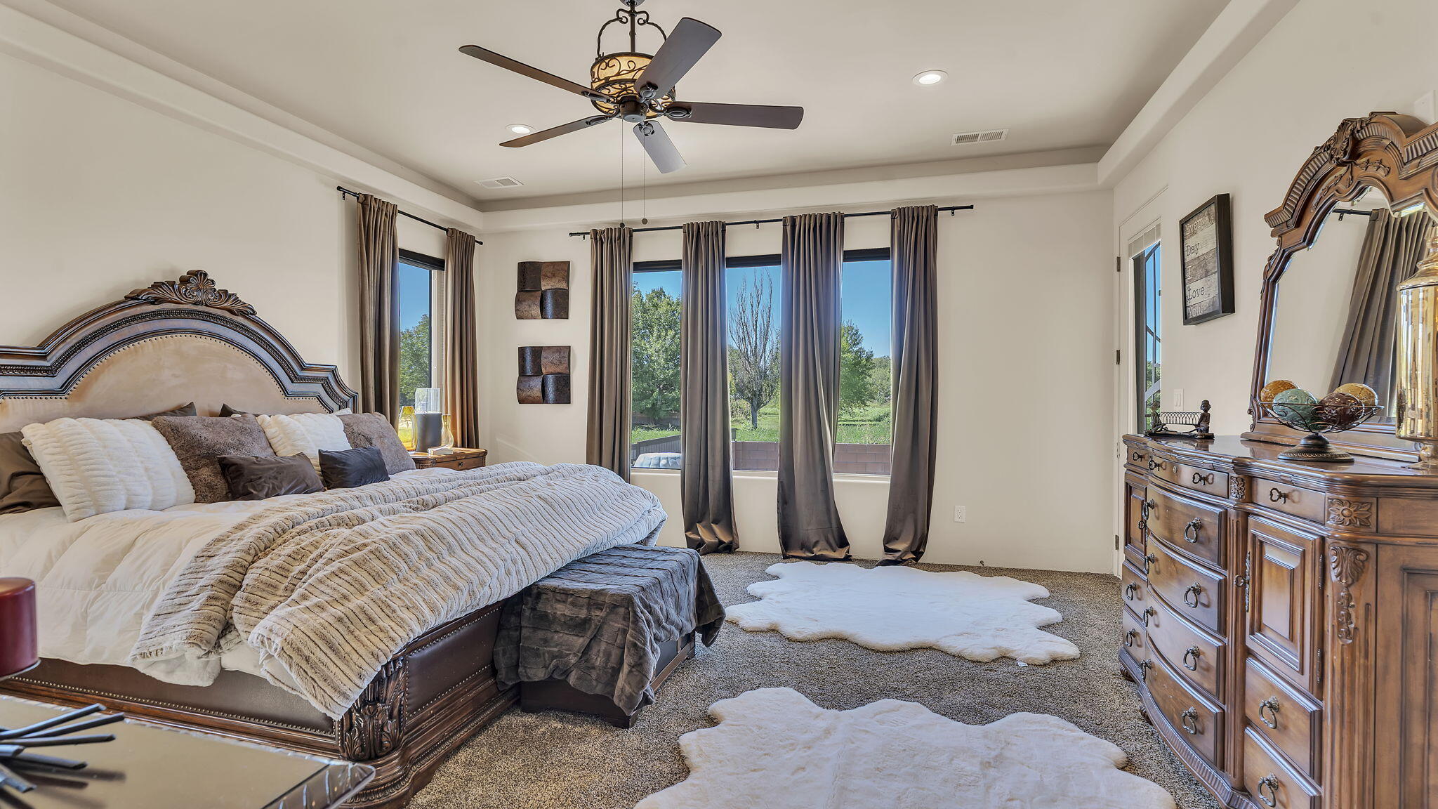 14 Hacienda Del Valle