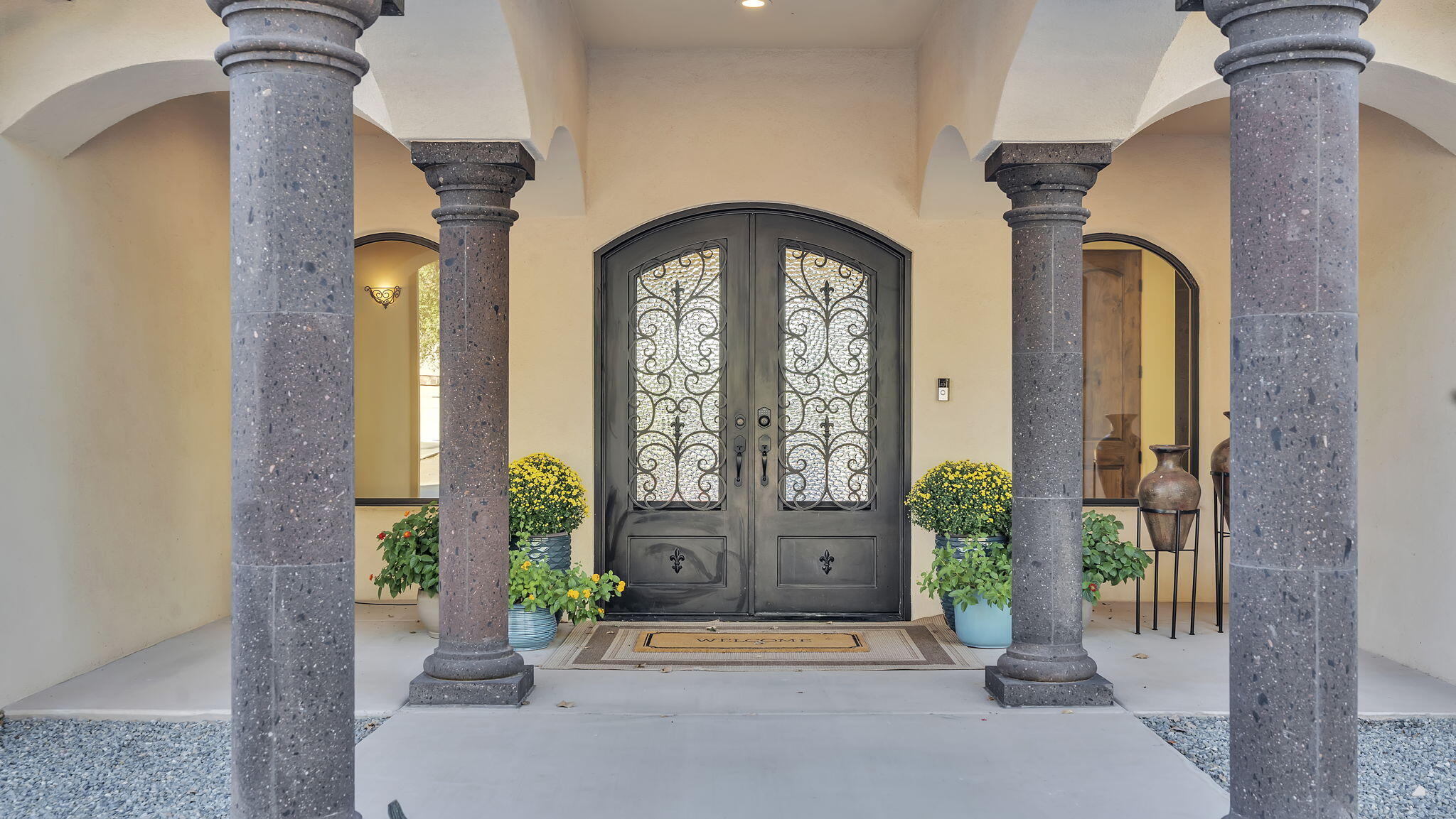 14 Hacienda Del Valle