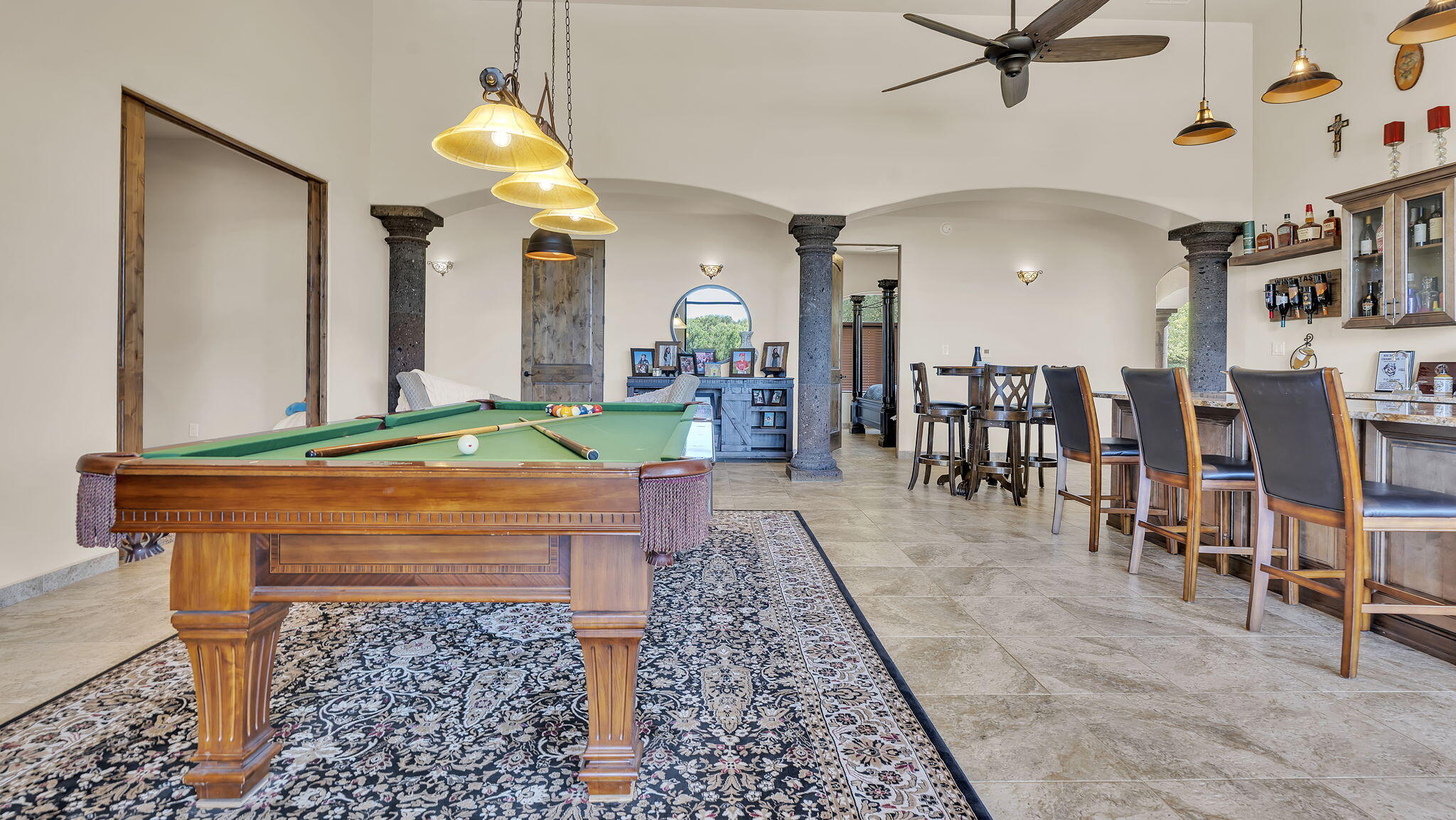 14 Hacienda Del Valle