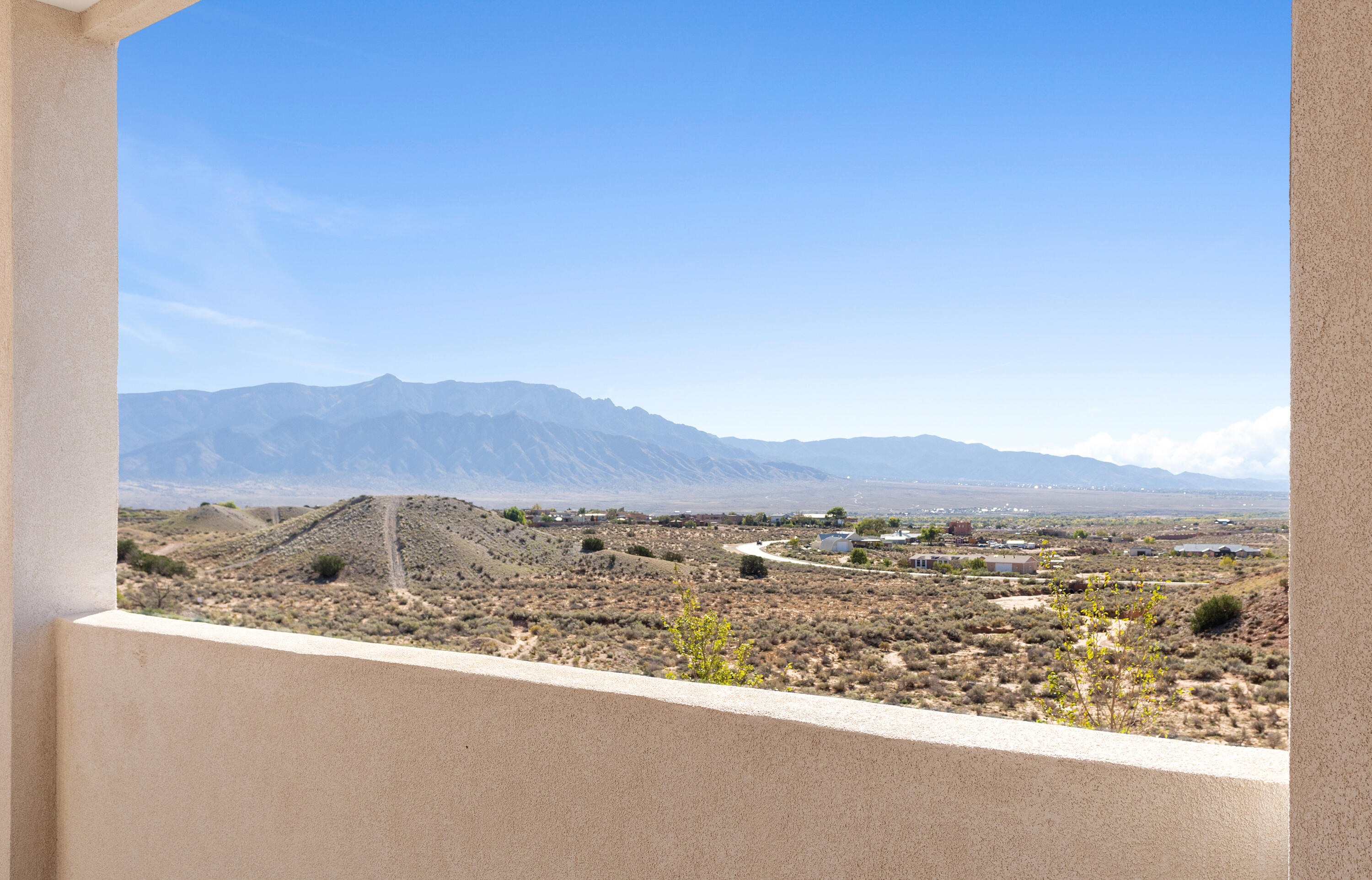 2505 Mansart Court NE