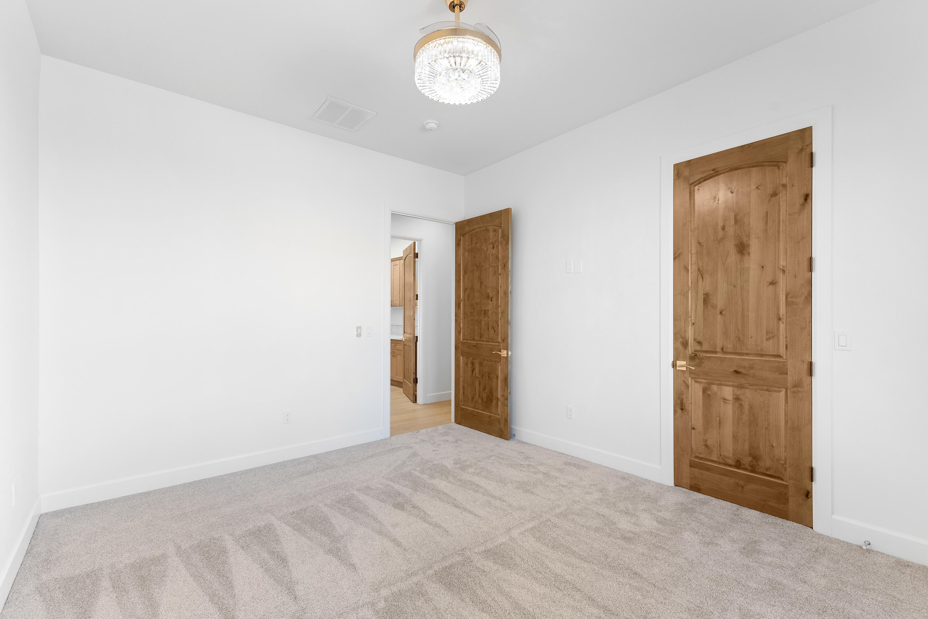 2505 Mansart Court NE